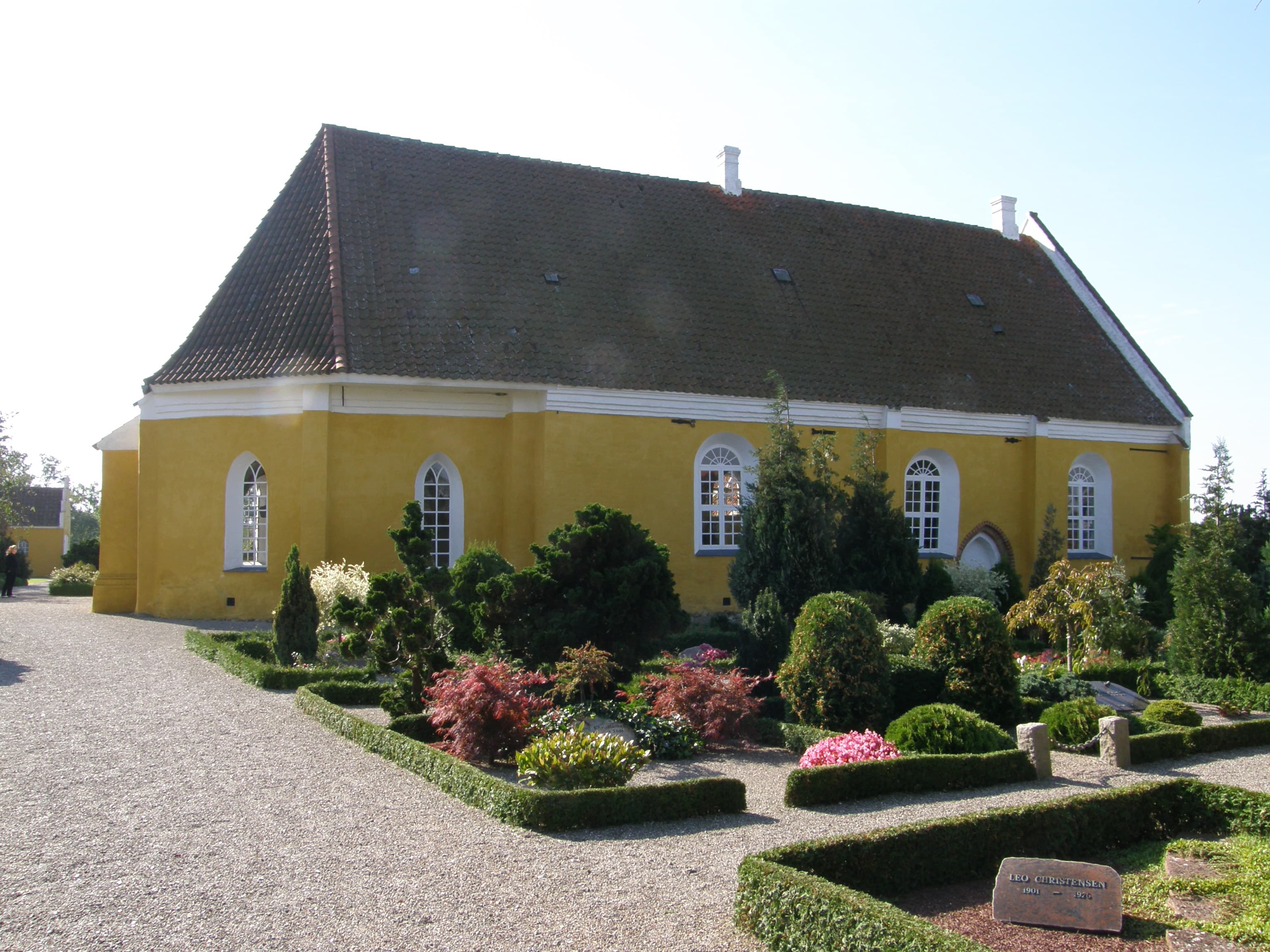 Birket Church