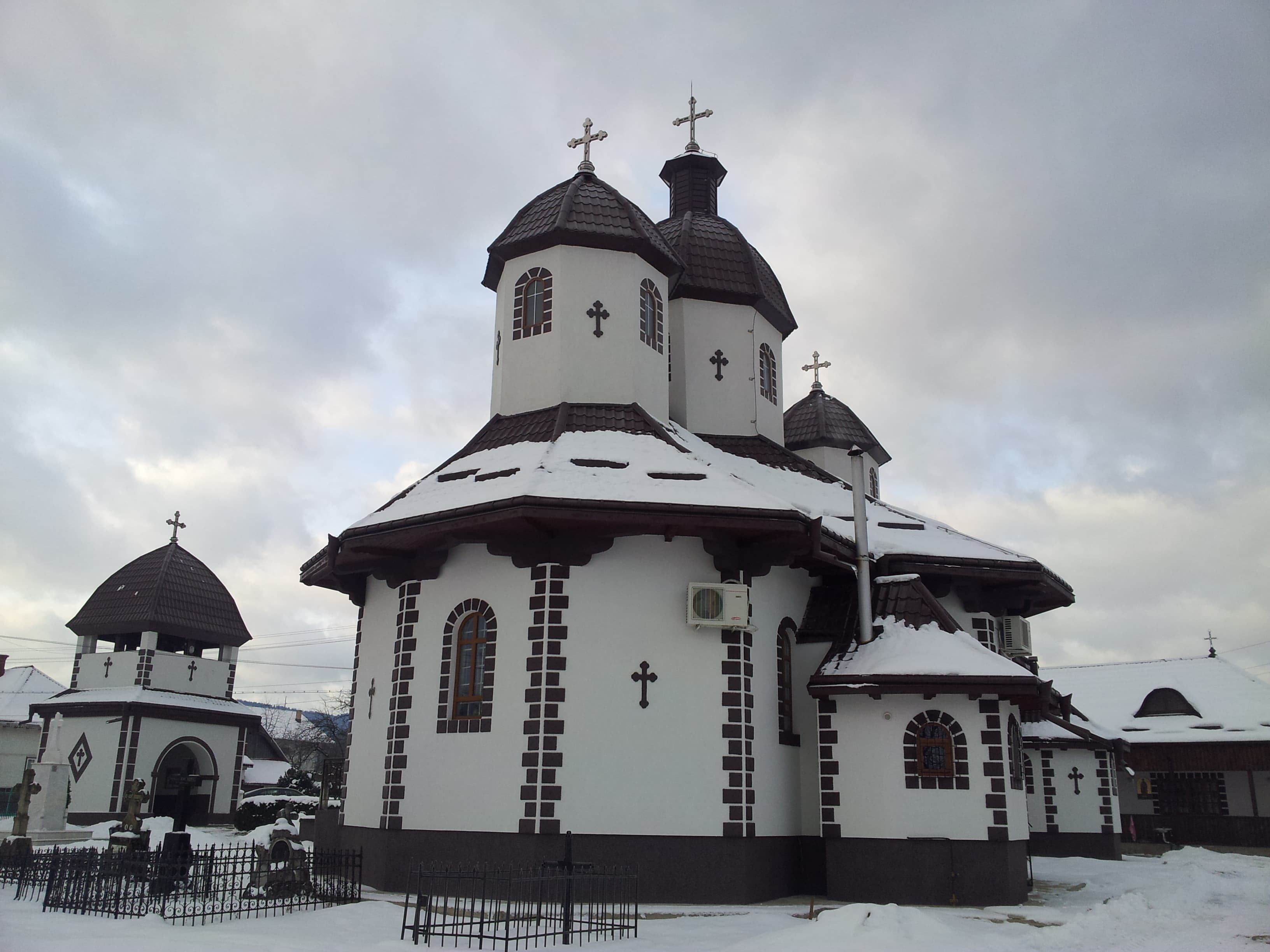 Church of the Archangels in Bucșoaia, Suceava