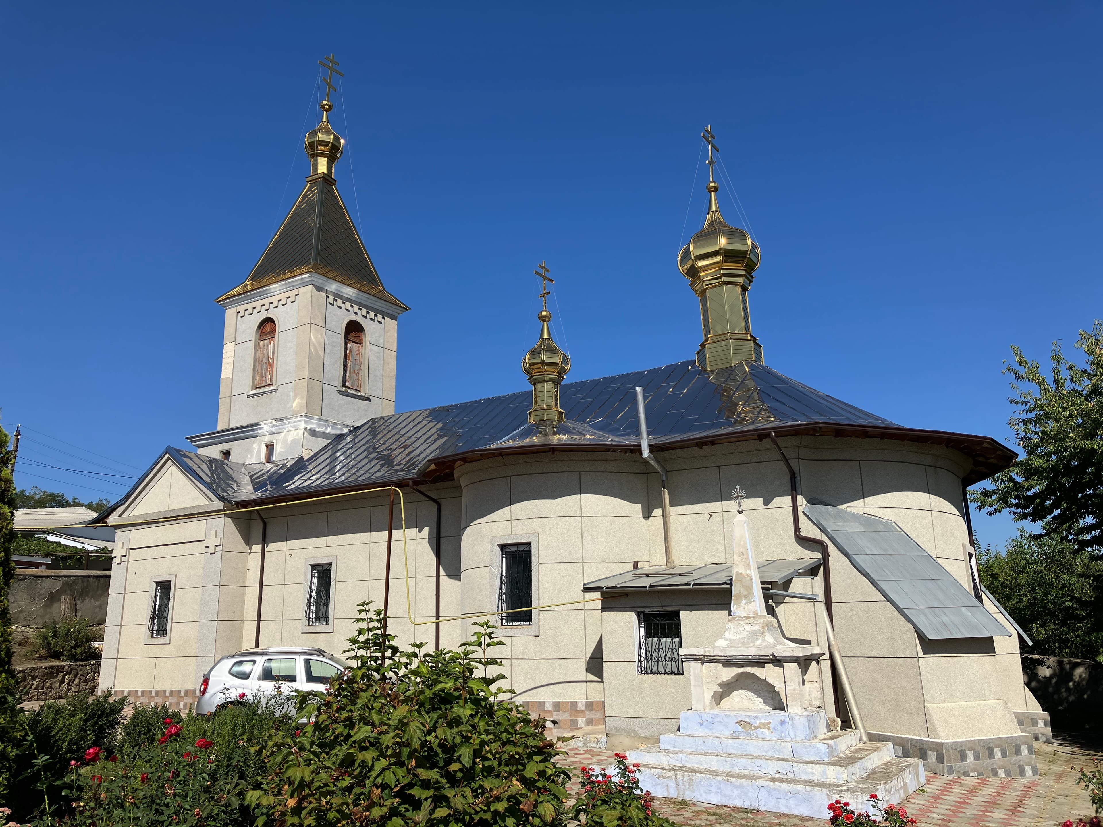 Saint Nicholas church in Ișnovăț, Criuleni