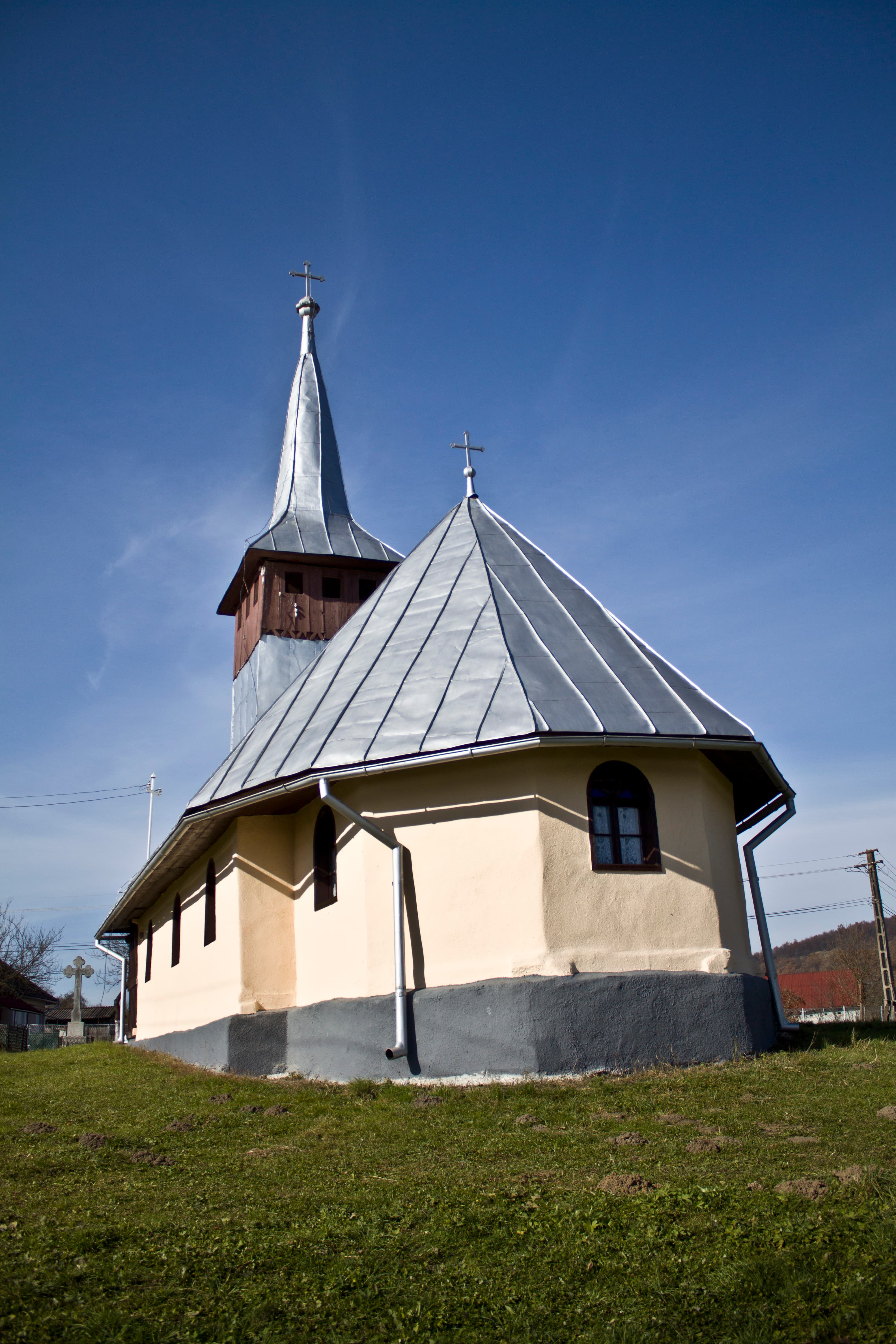 Wooden church in Rogna, Sălaj