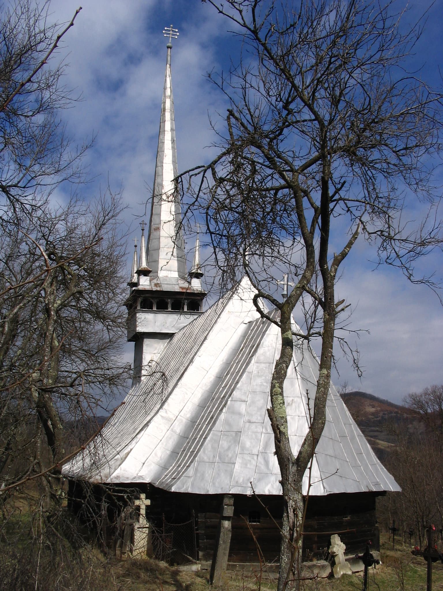 Wooden church in Dragu, Sălaj