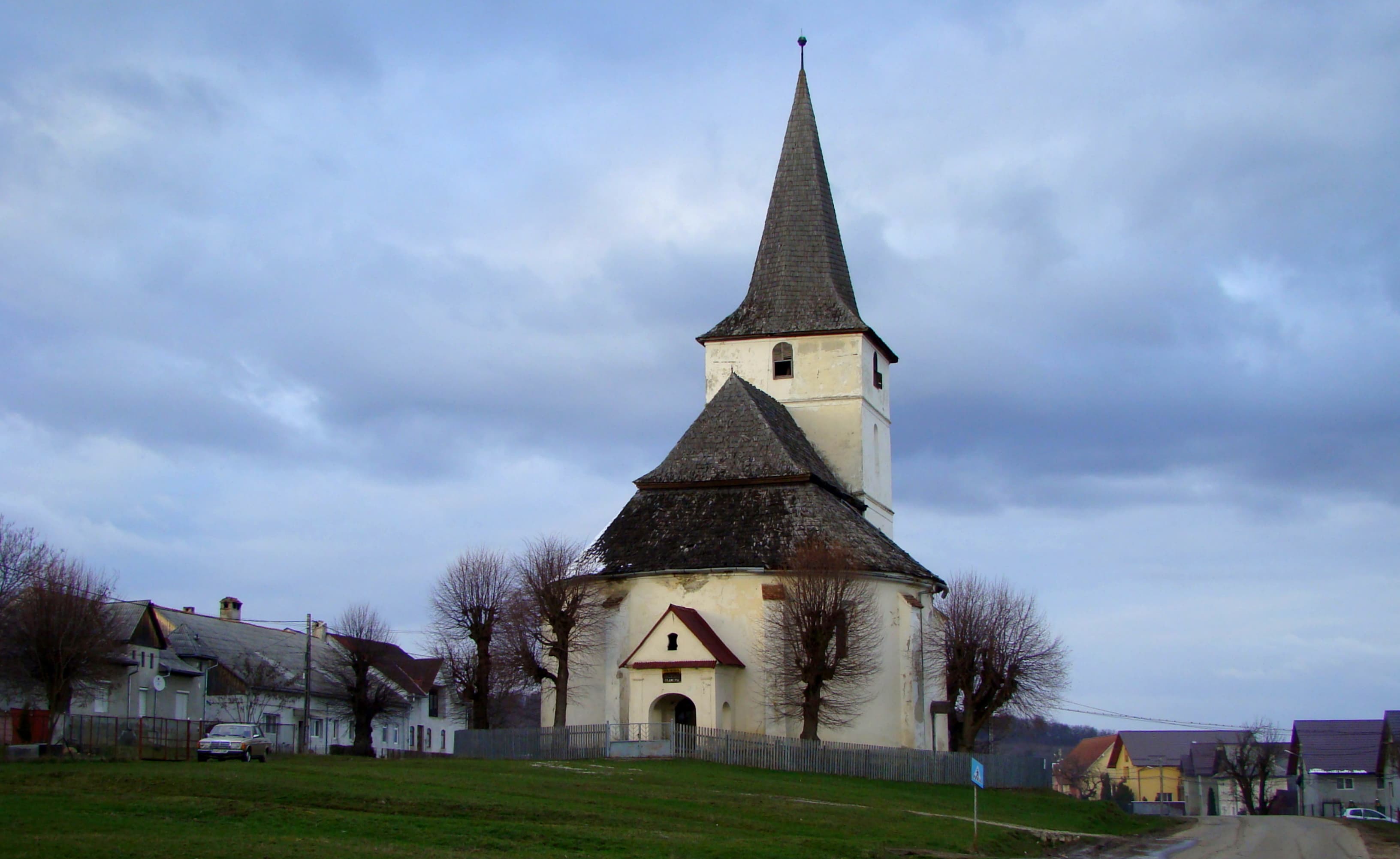 Lutheran church in Monariu