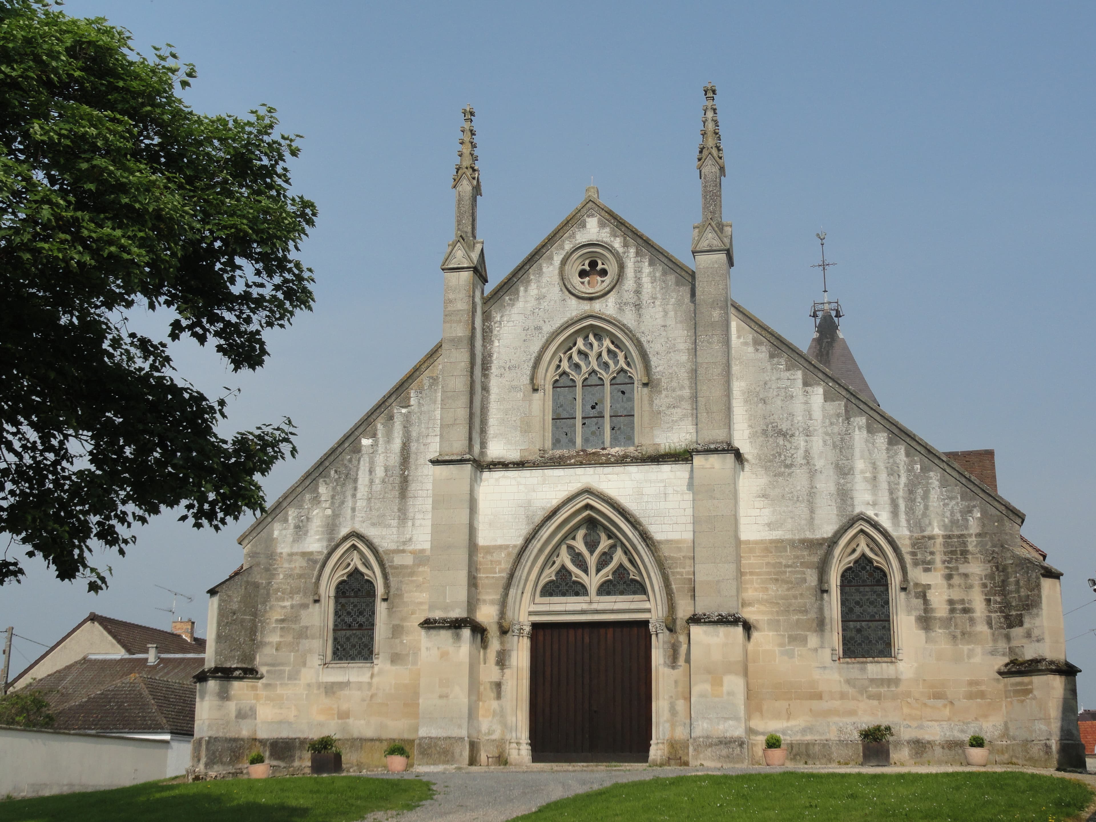 Church of Saint-Hélain