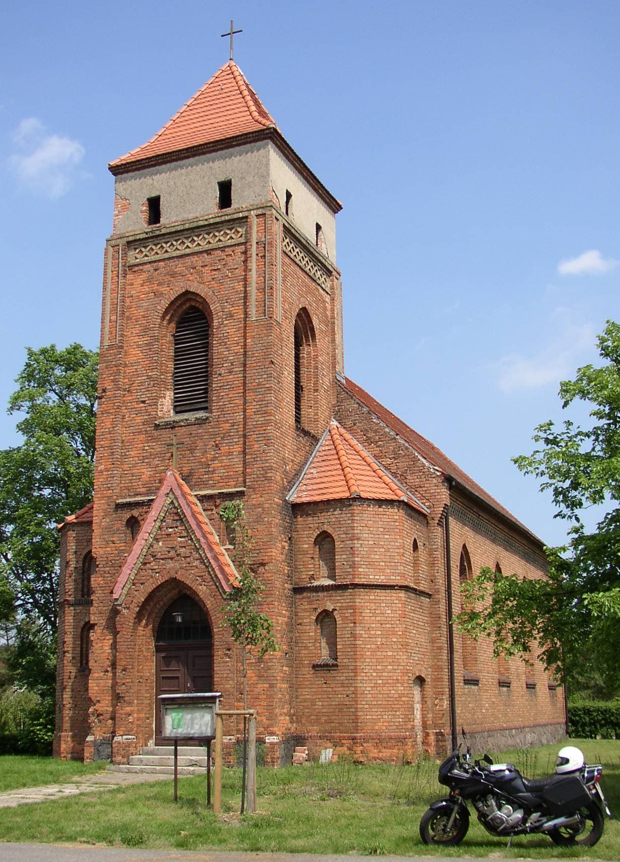 Village church Bliesdorf