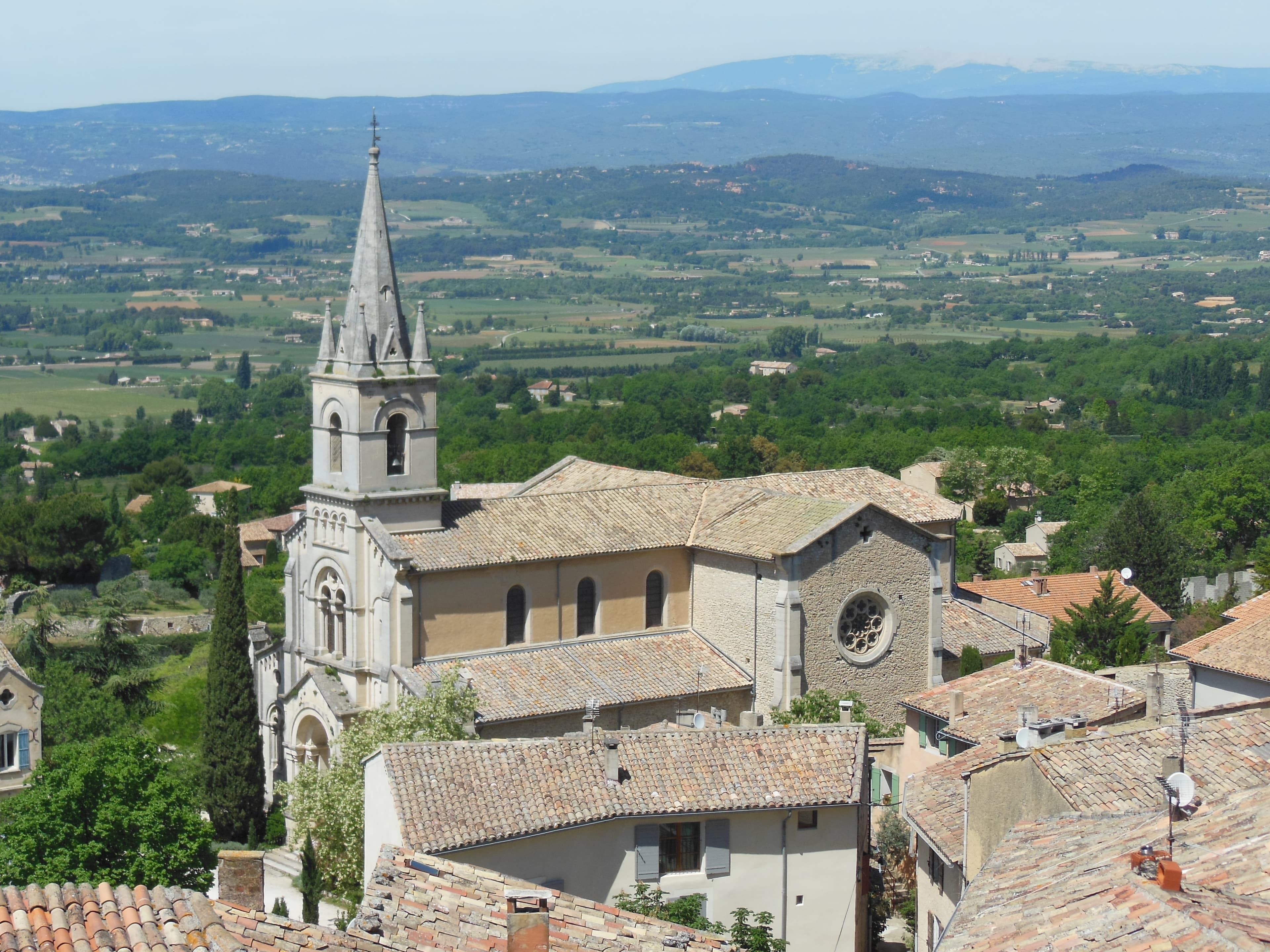 église neuve (Bonnieux)