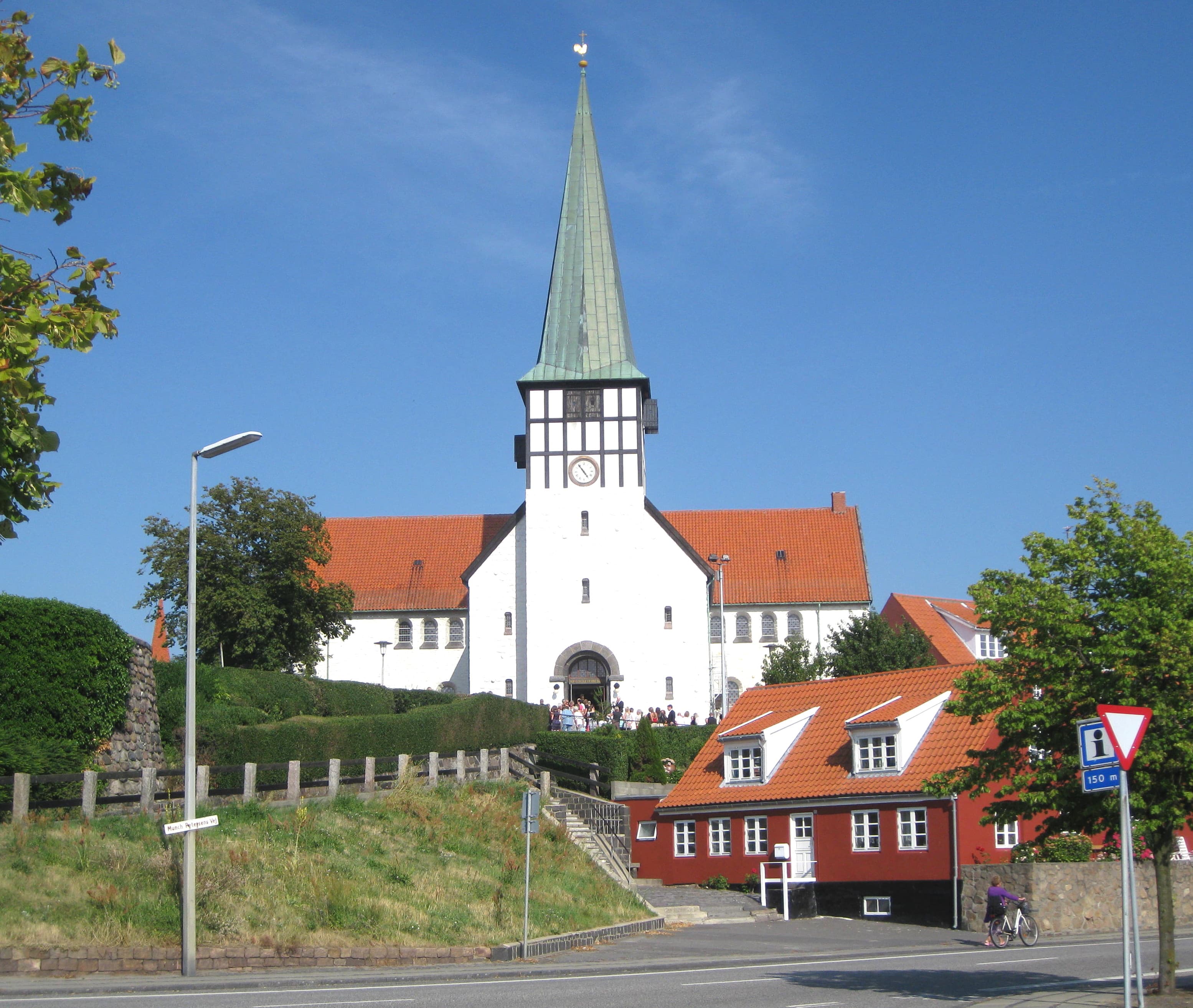 St Nicolas' Church