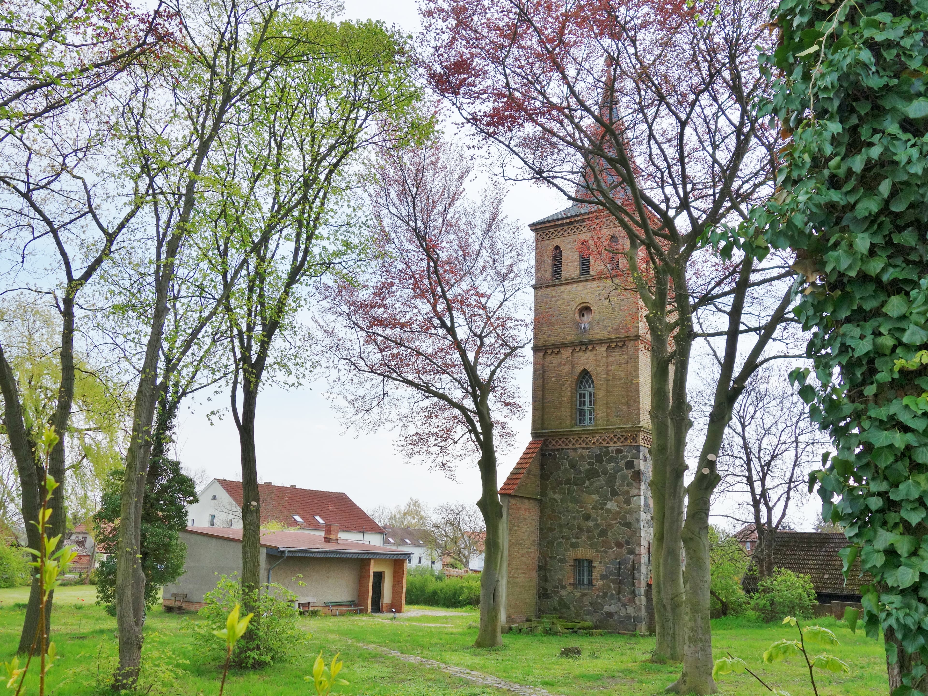 Dorfkirche Brädikow