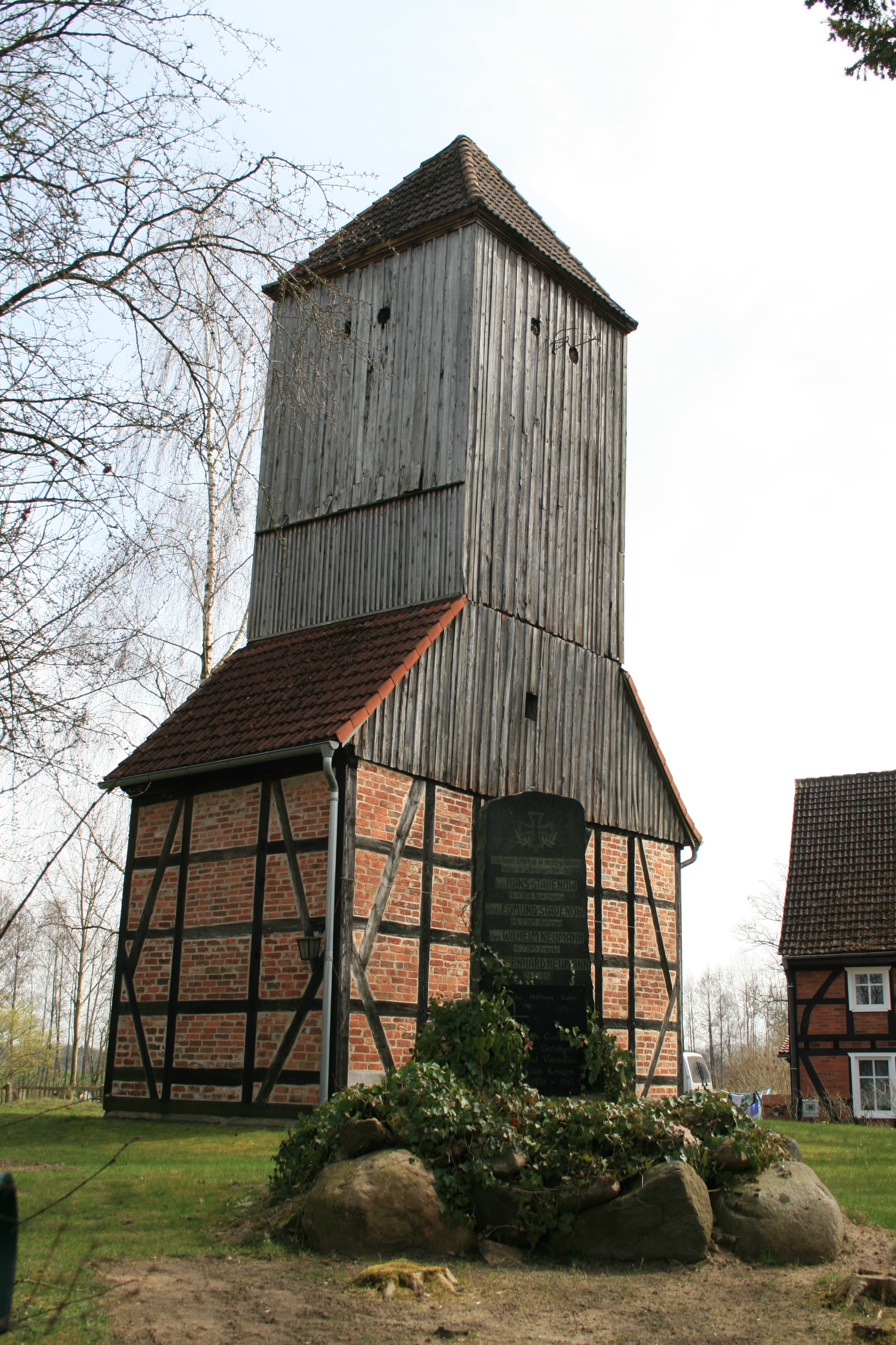 Dorfkirche Brüsenhagen
