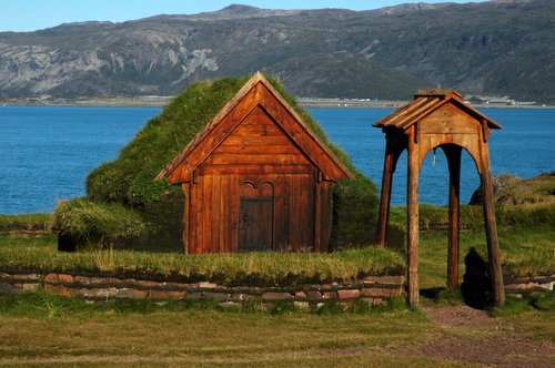 Thjodhild's church
