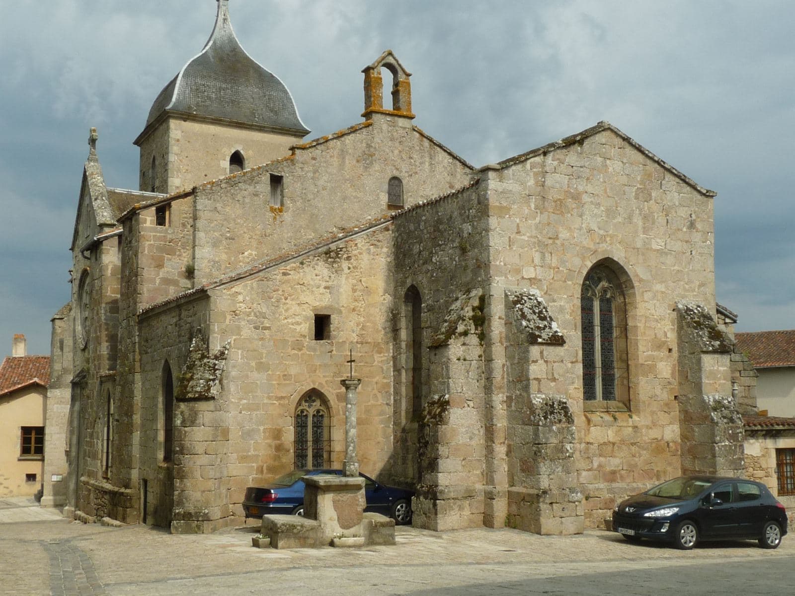 église Saint-Martial de Brigueuil