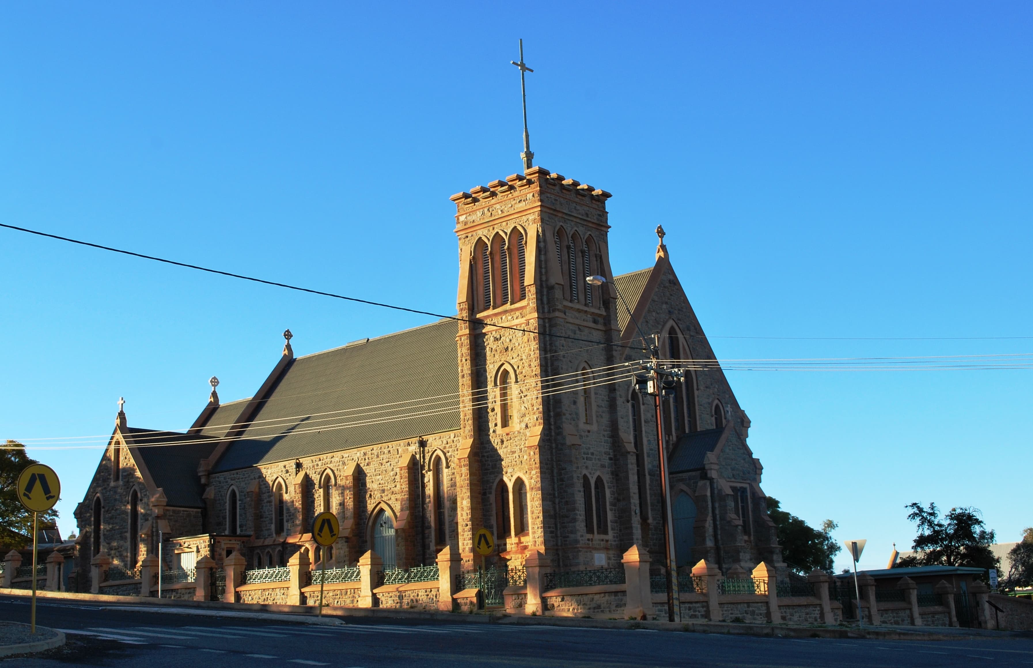 Sacred Heart Cathedral, Broken Hill