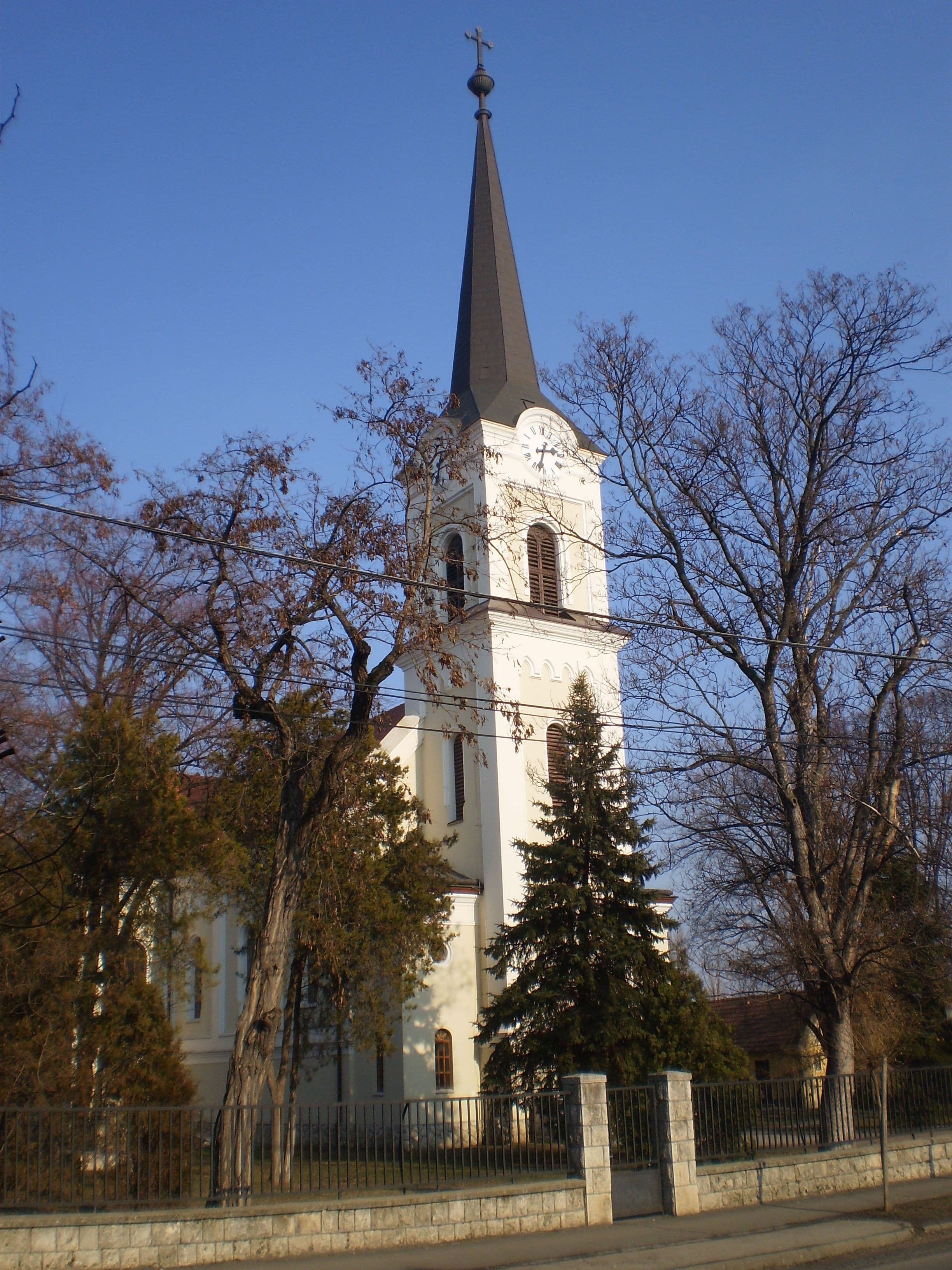 Exaltation of the Cross church, Budakalász