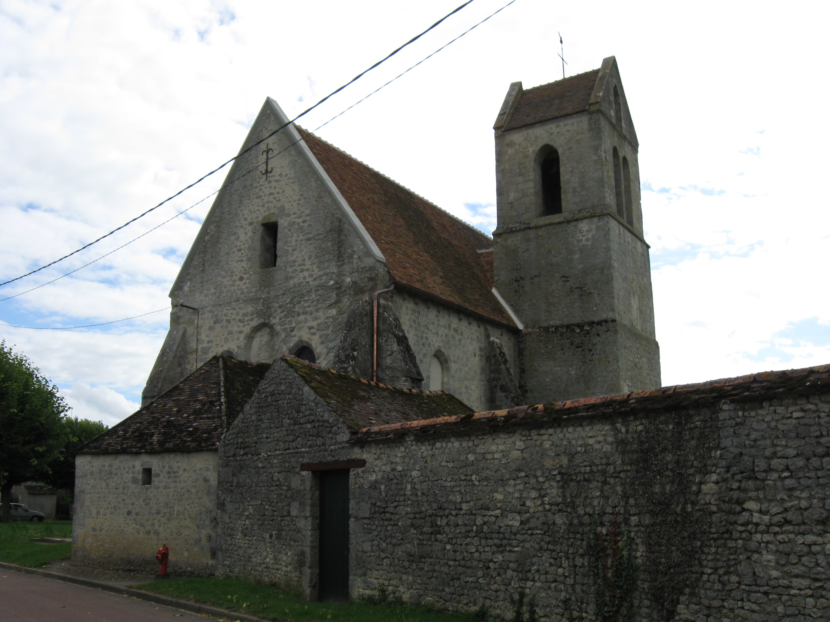 Église Saint-Amand de Burcy
