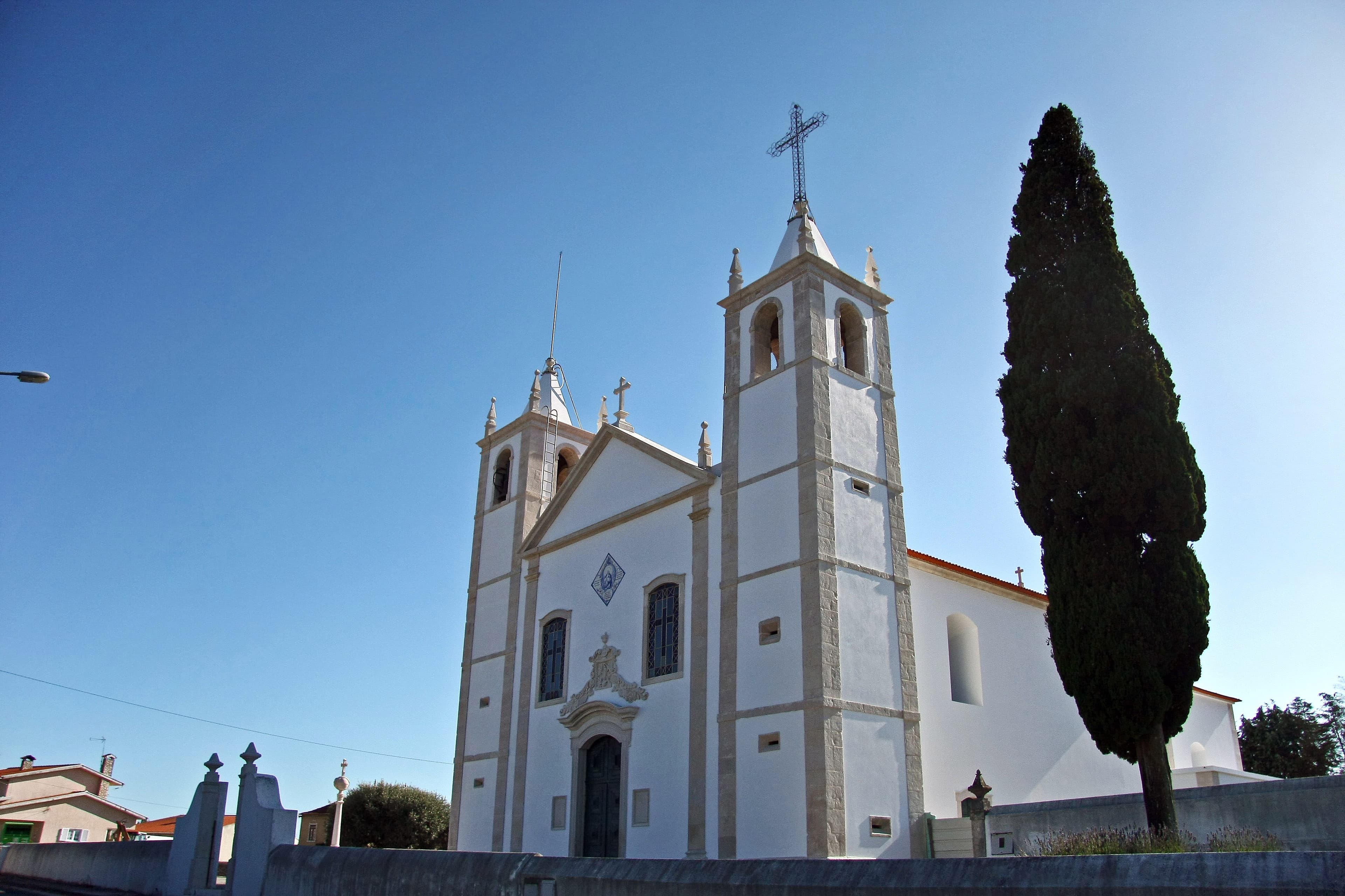 Igreja Paroquial de Cadima
