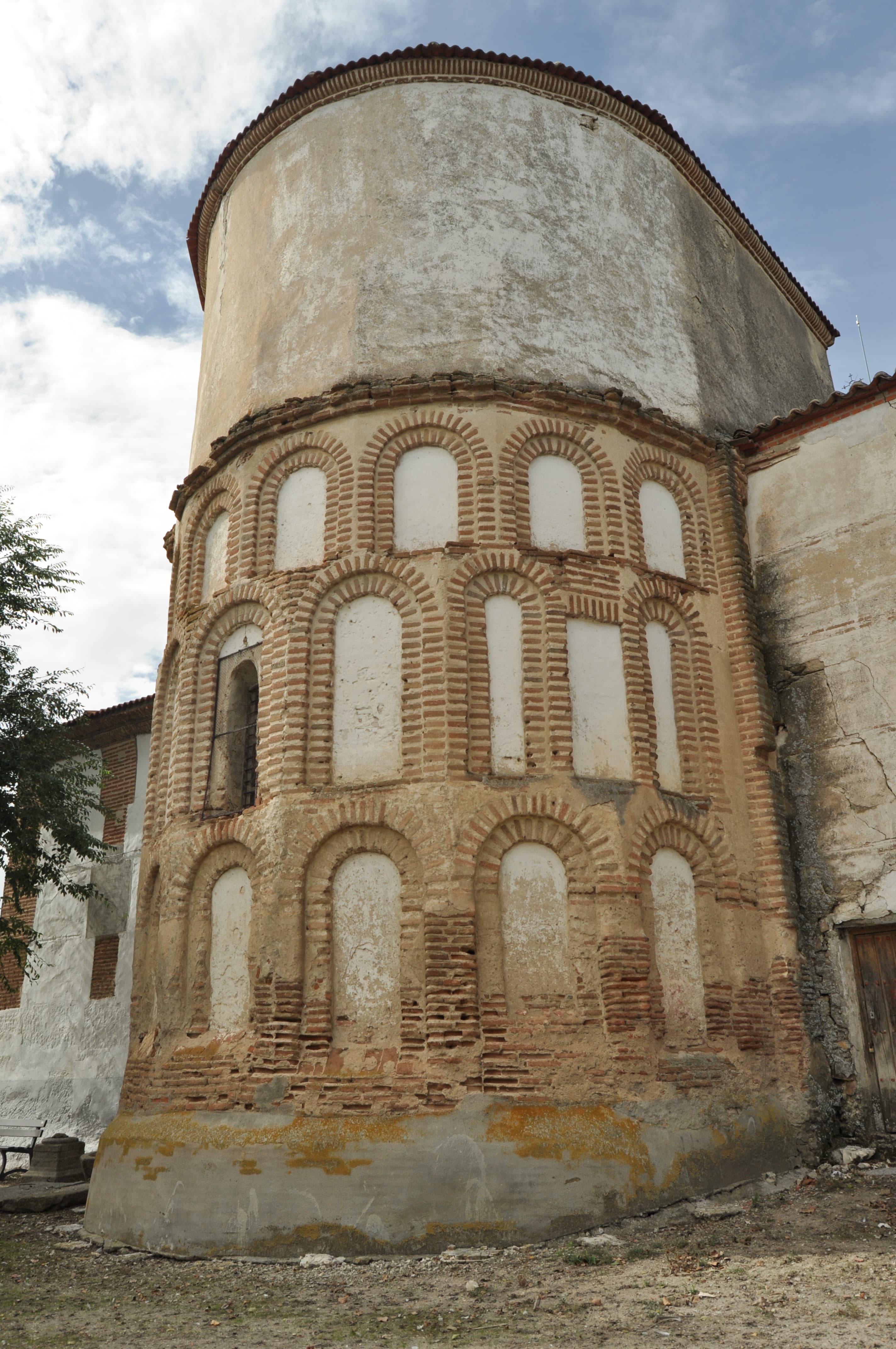 church of San Miguel Arcángel, Cantiveros