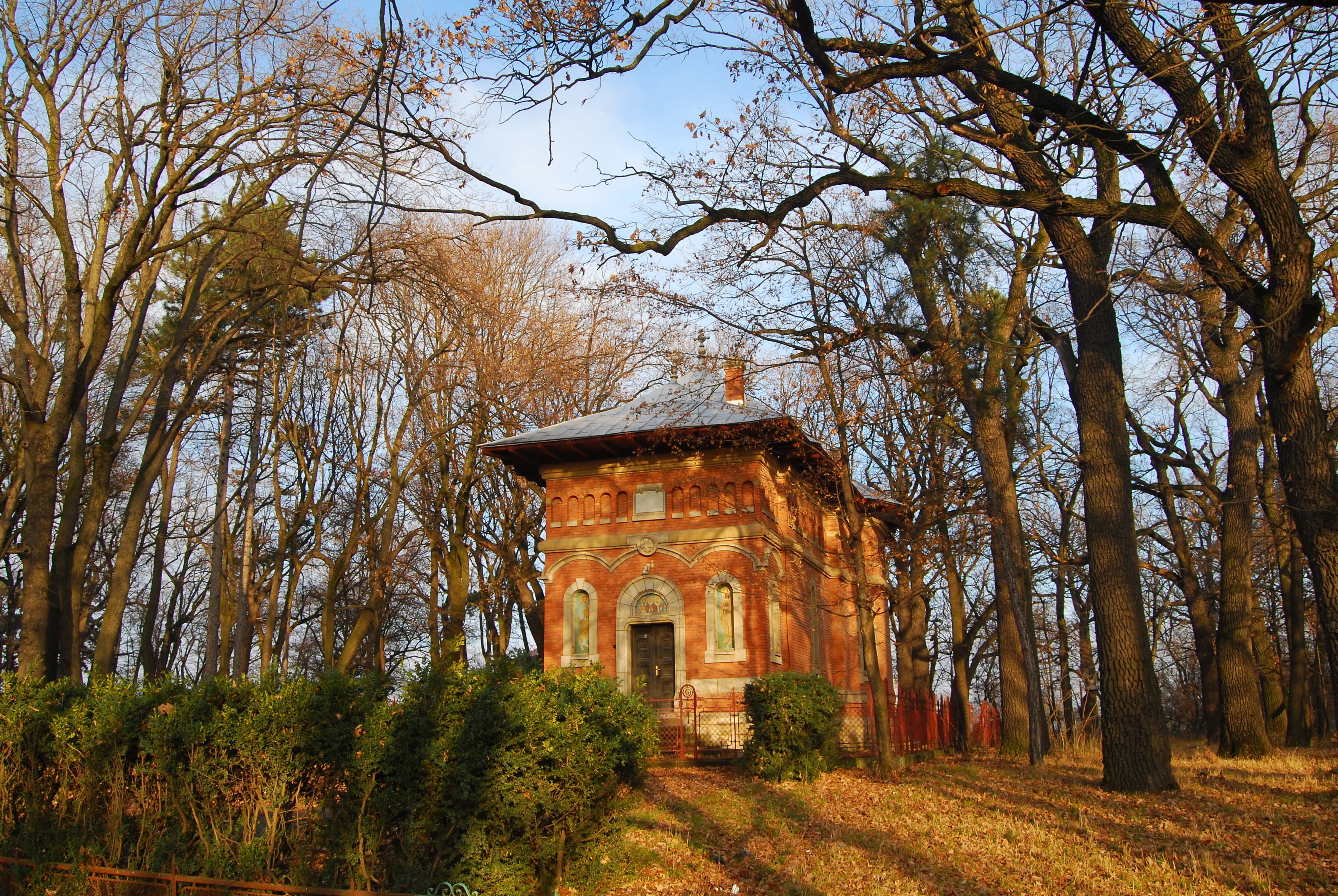 Three Holy Hierarchs Chapel