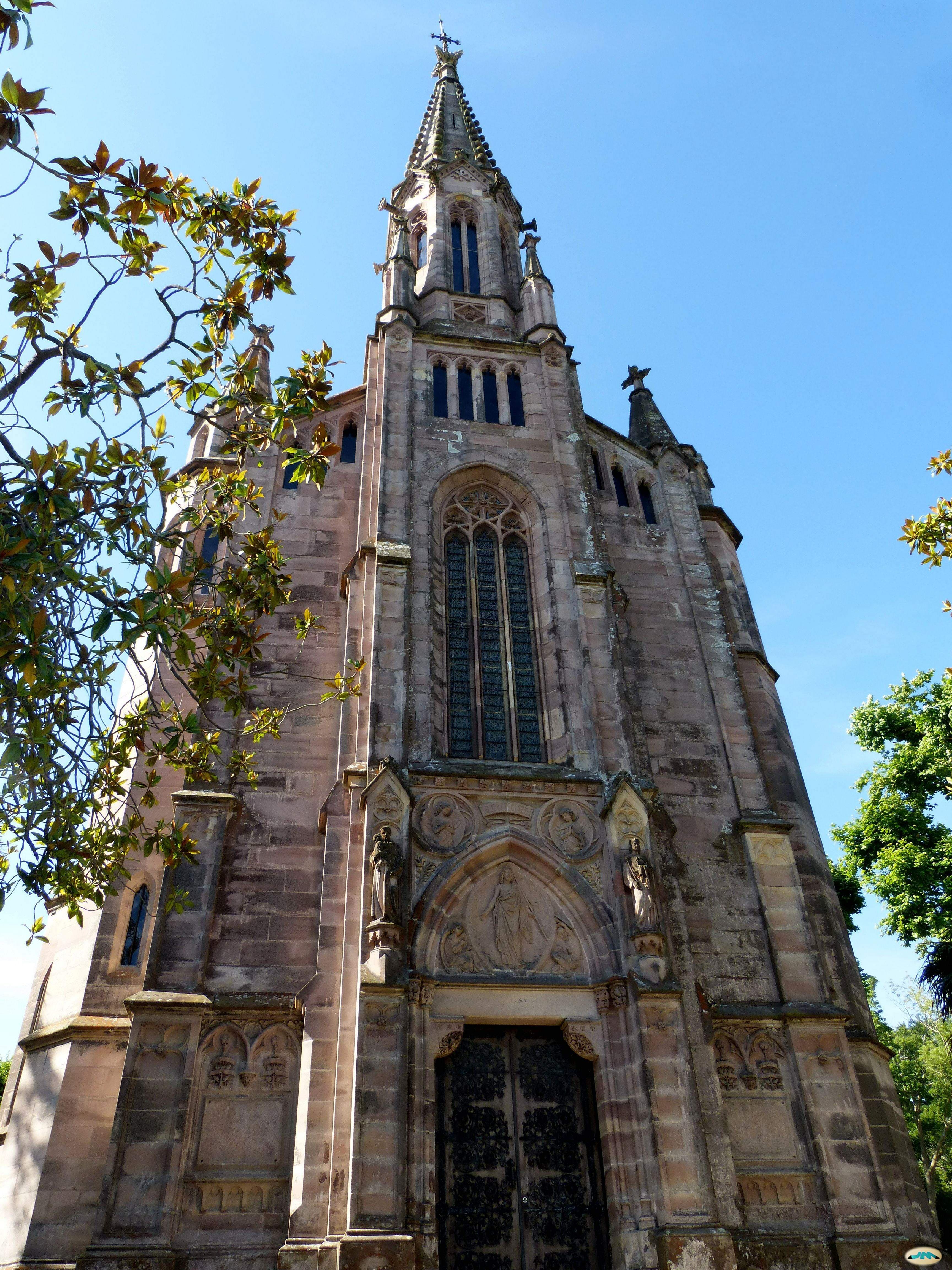 Capilla-Panteón de Sobrellano