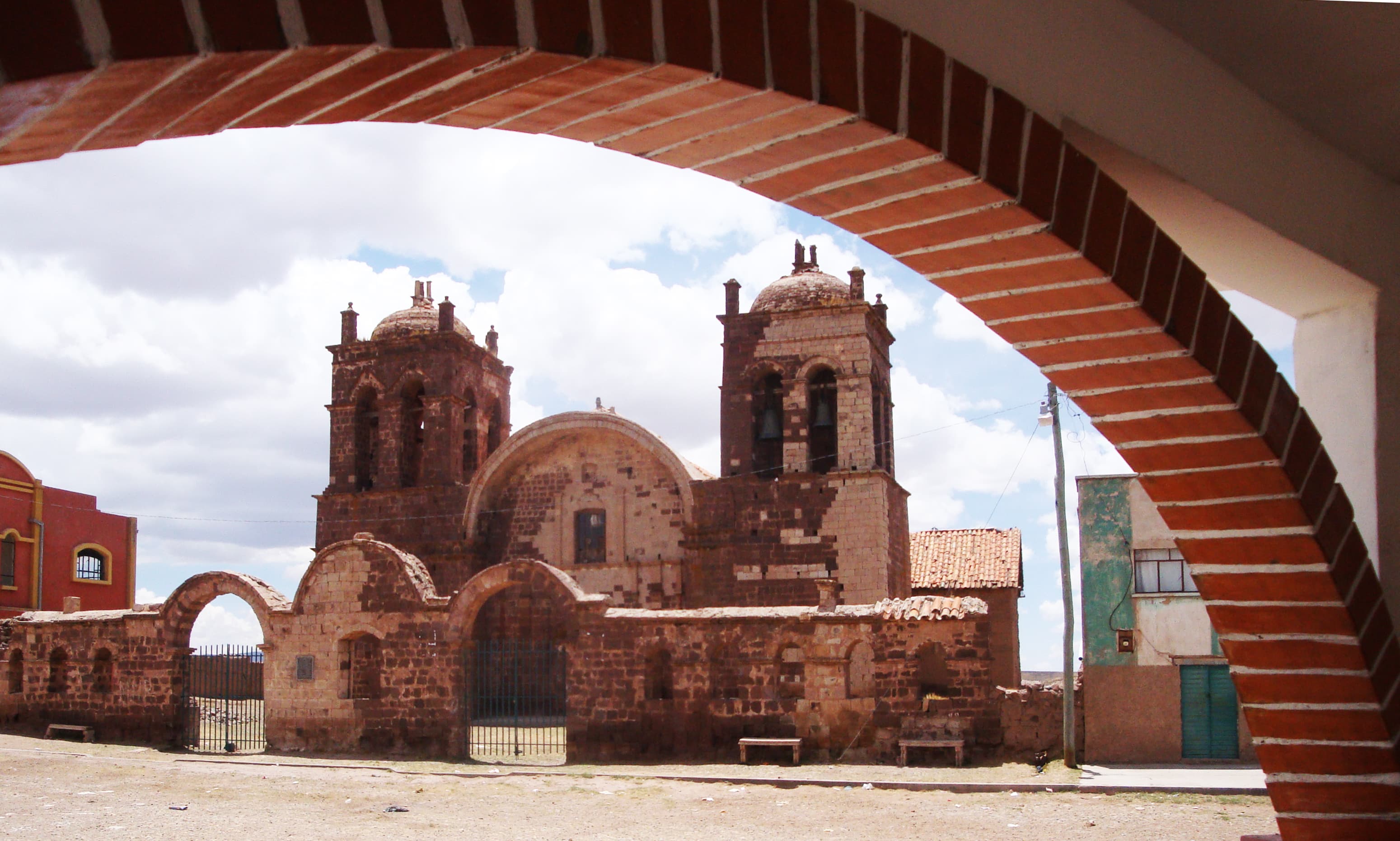 Iglesia de Caquingora