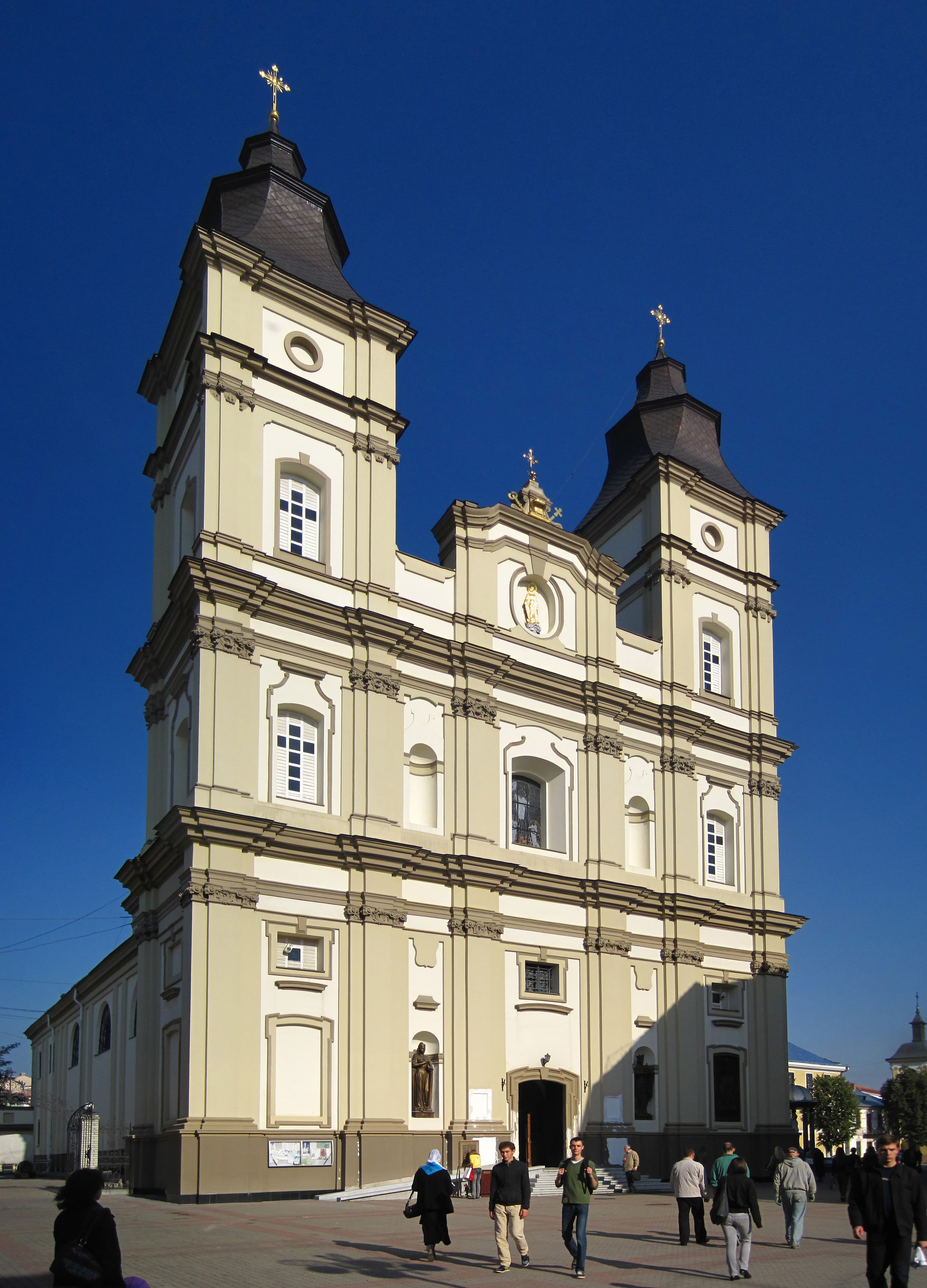 Cathedral of the Resurrection of Christ, Ivano-Frankivsk