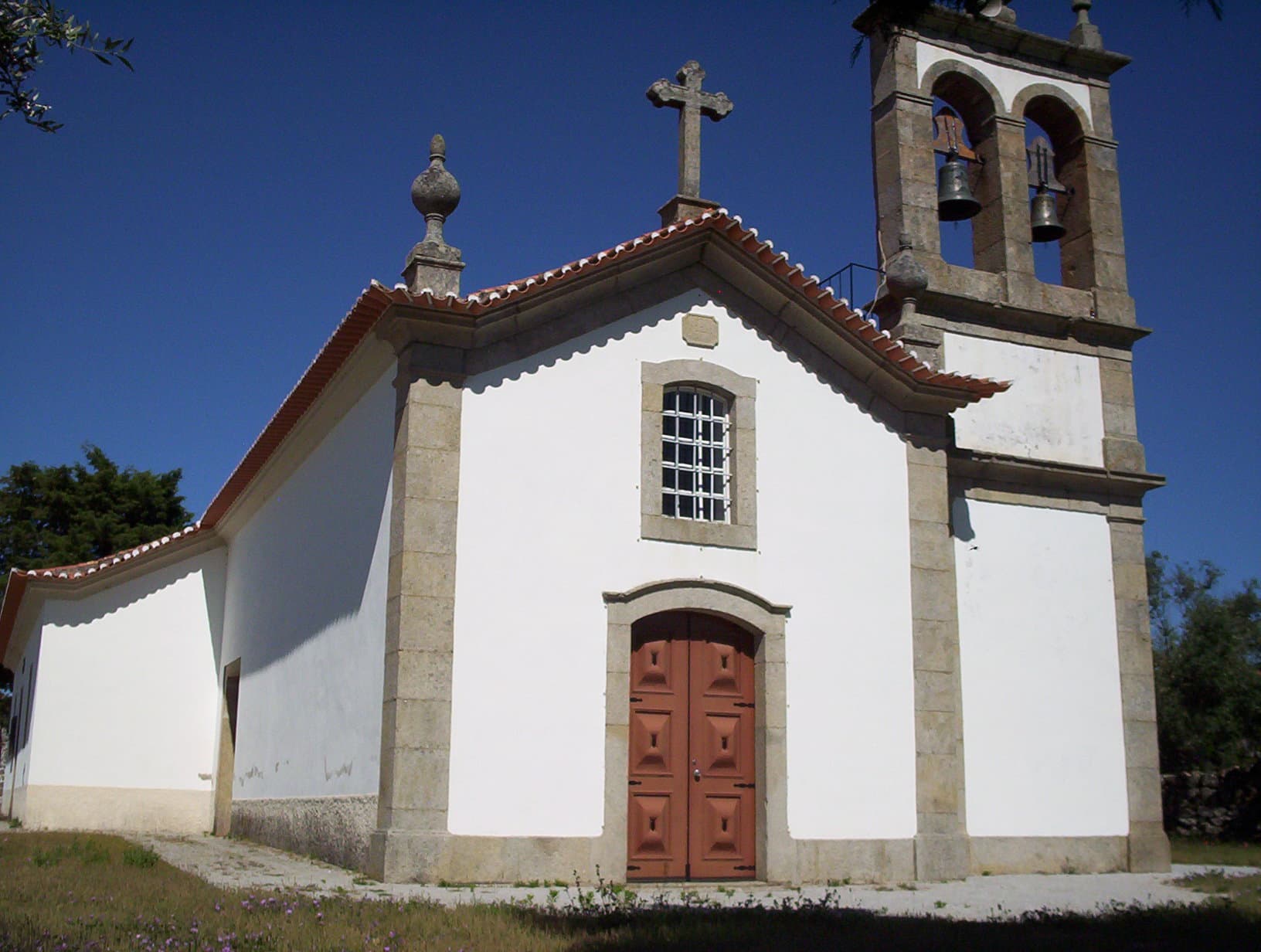 Igreja Paroquial de Cerejo