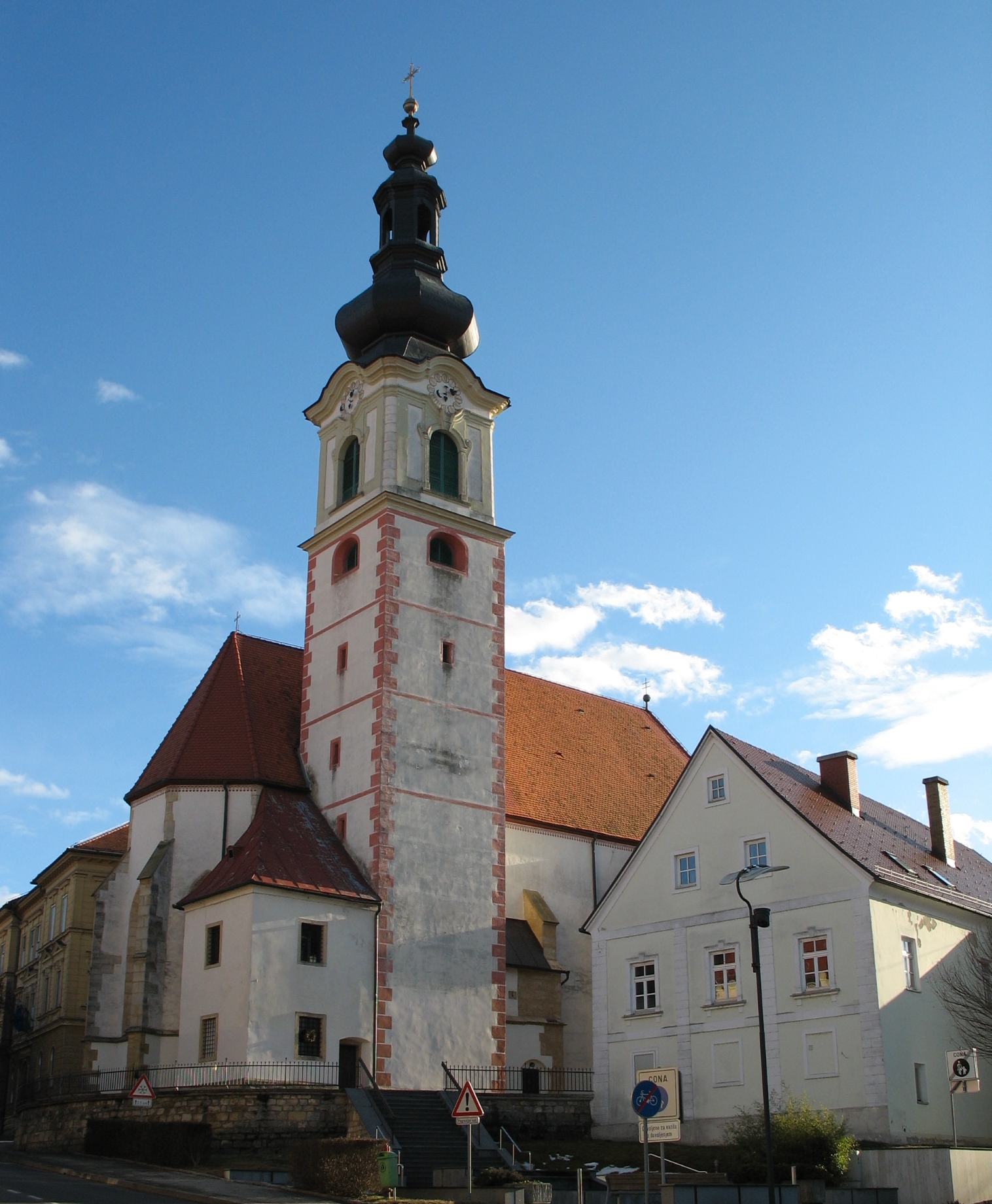 St. Leonard's Parish Church
