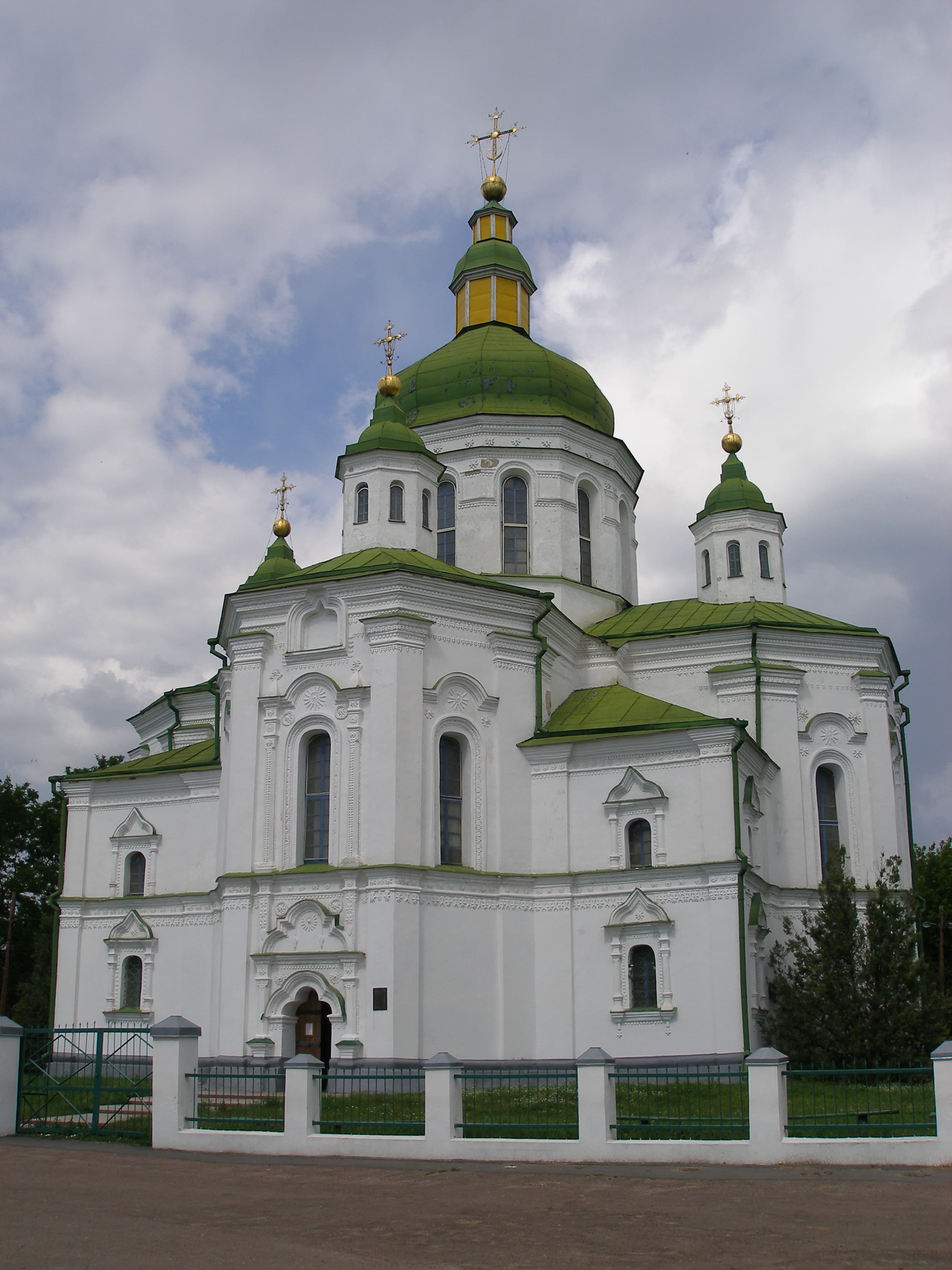 Transfiguration church in Velyki Sorochyntsi