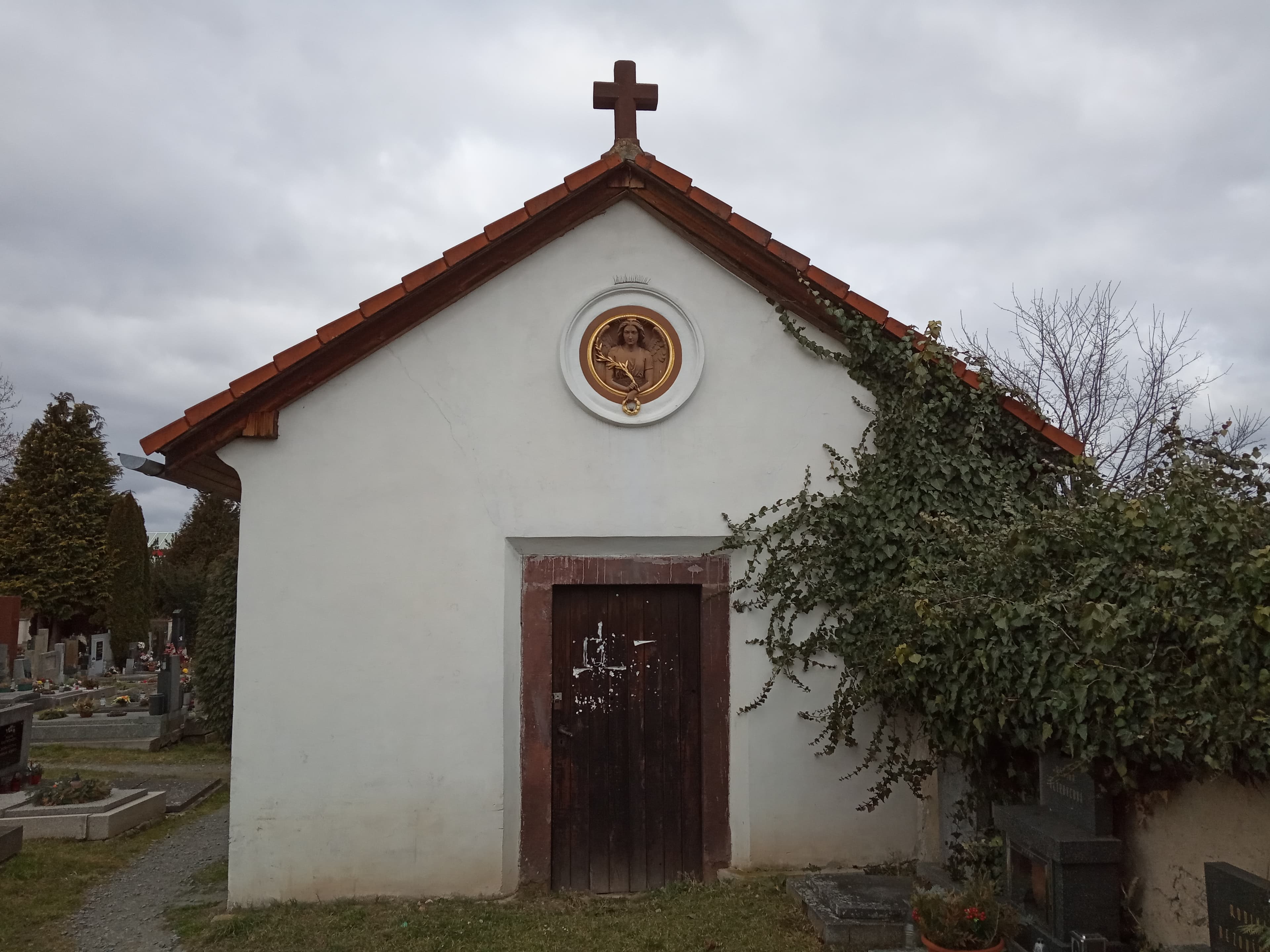Cemetery chapel in Čestlice