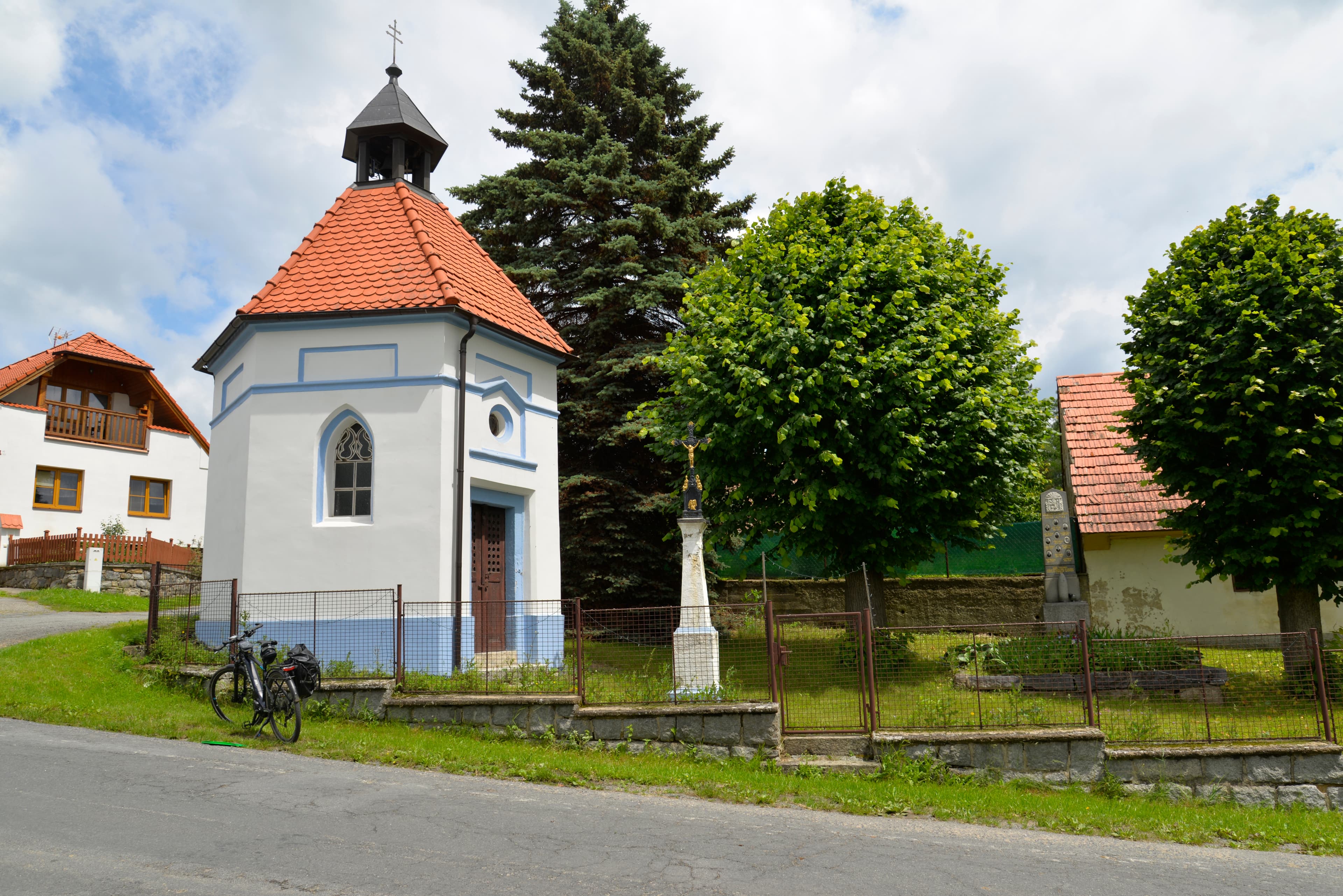 Chapel in Tojice