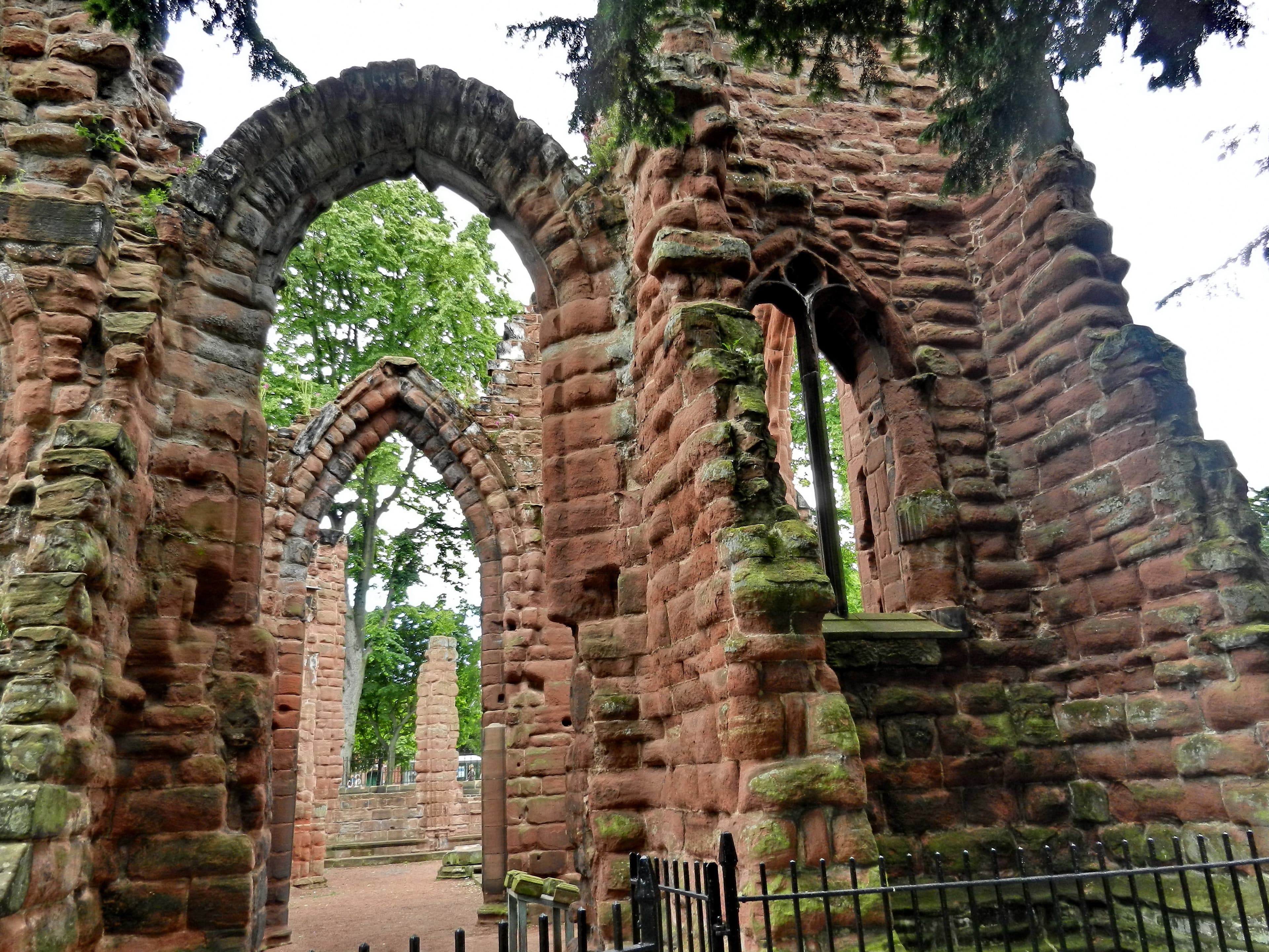 St John's Church (ruined portions)