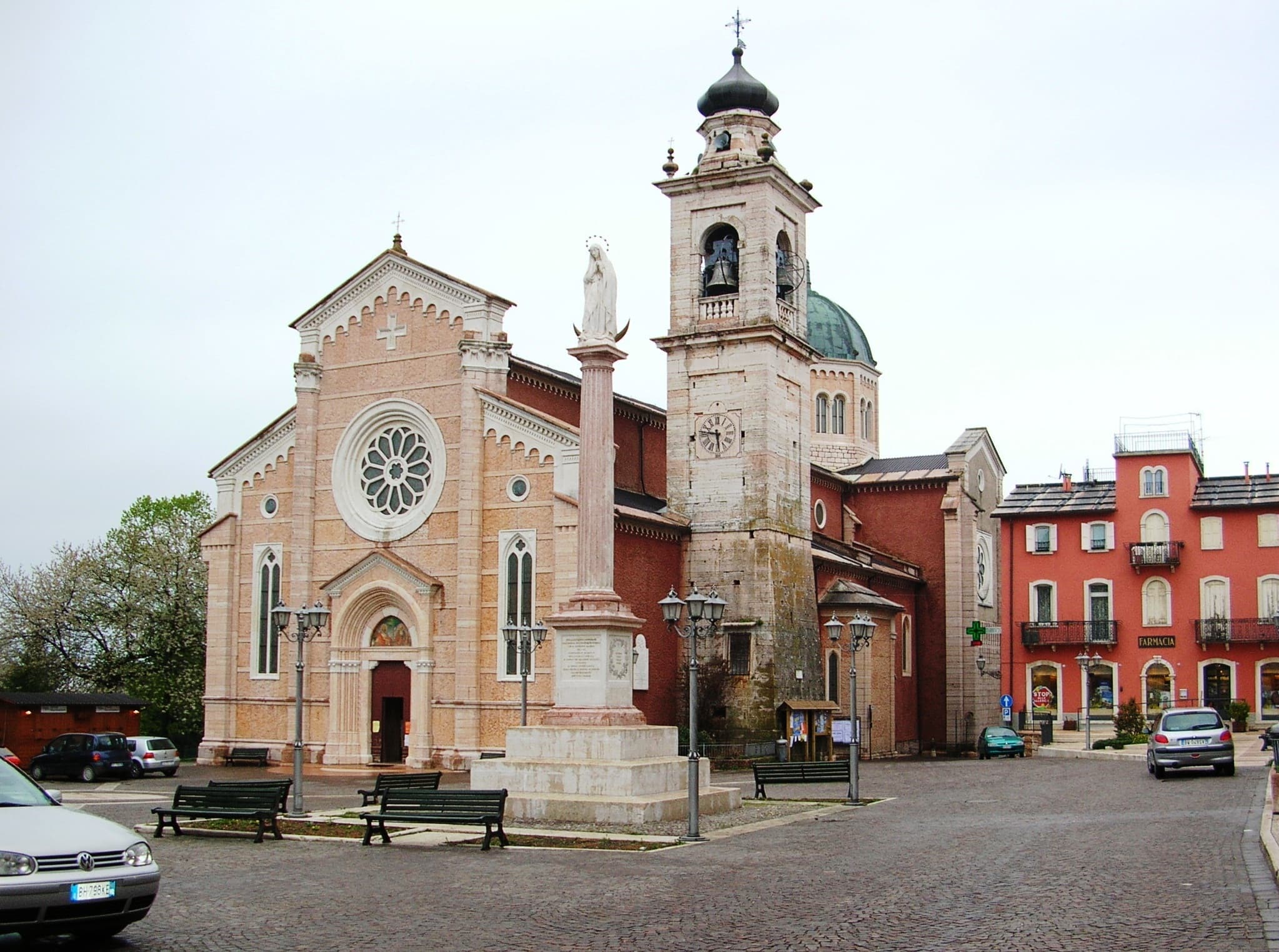 Saint Benedict and Saint Thomas church