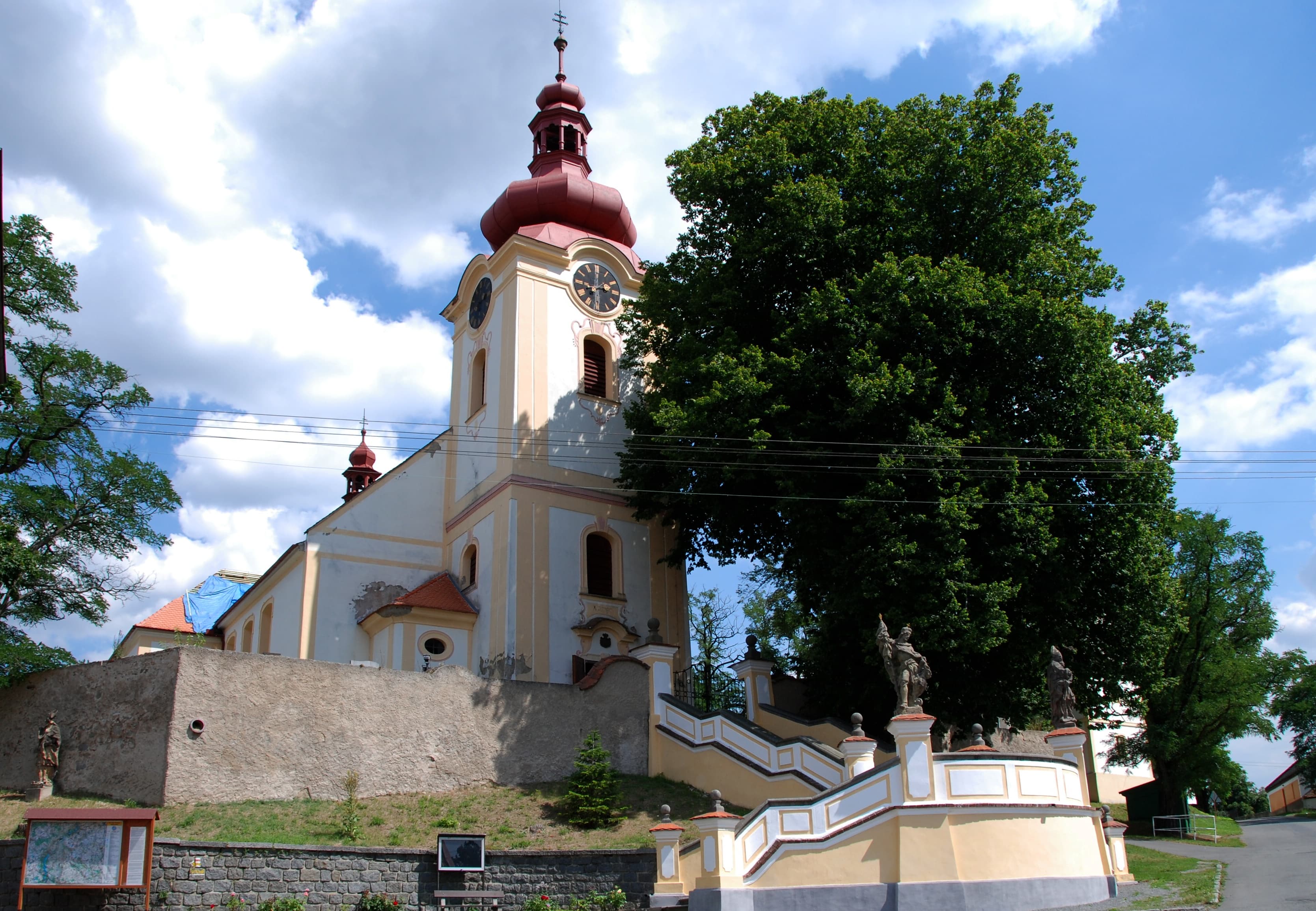 Church of Saint Wenceslaus in Chlum (Nalžovice)