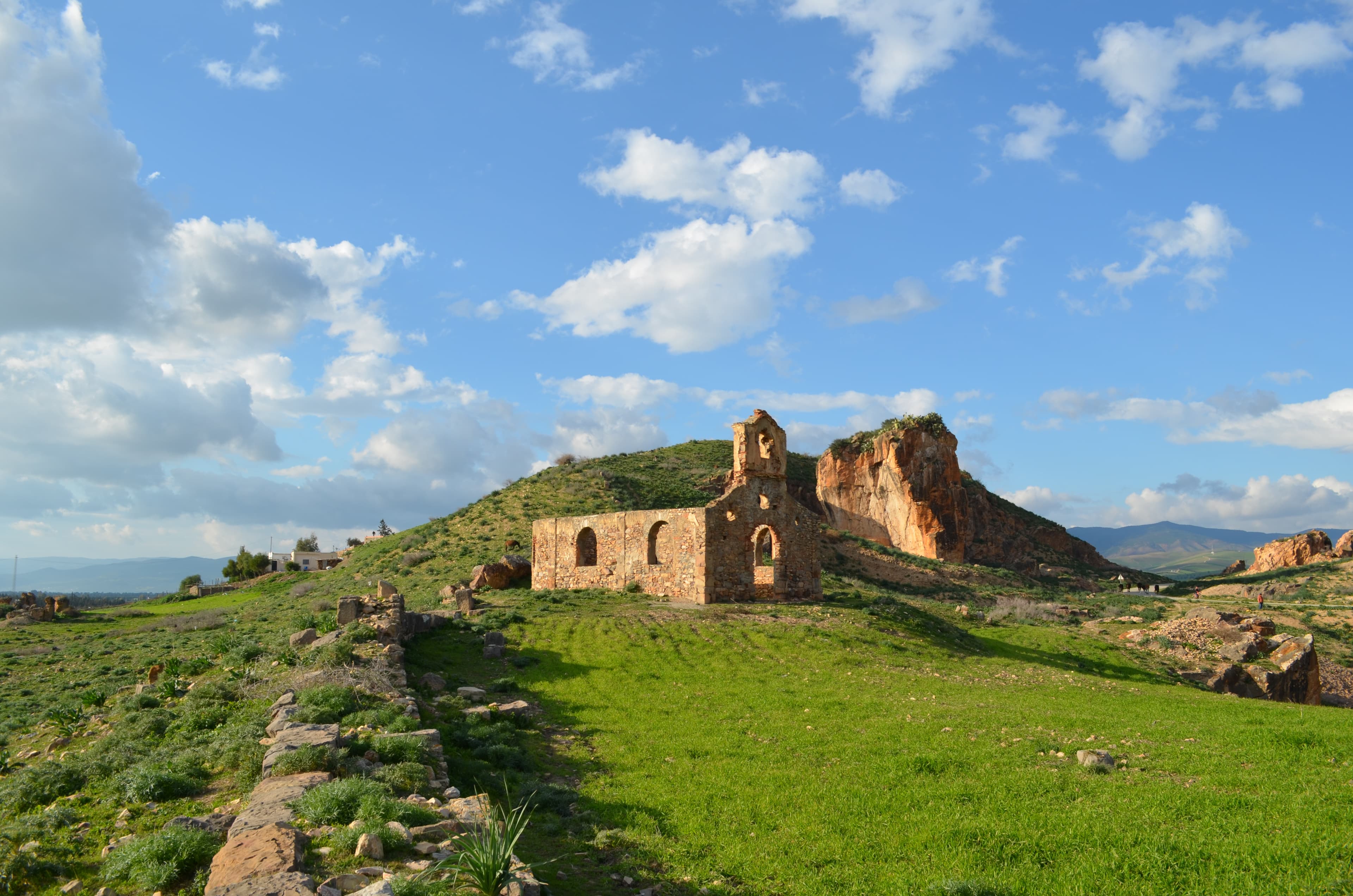 Chemtou church