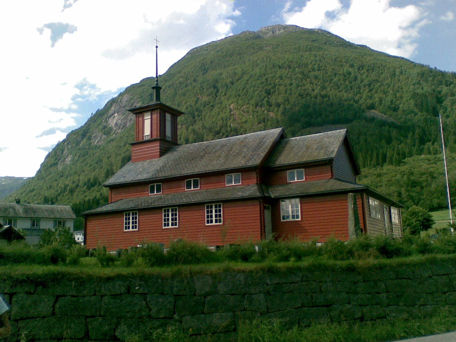 Fjærland Church