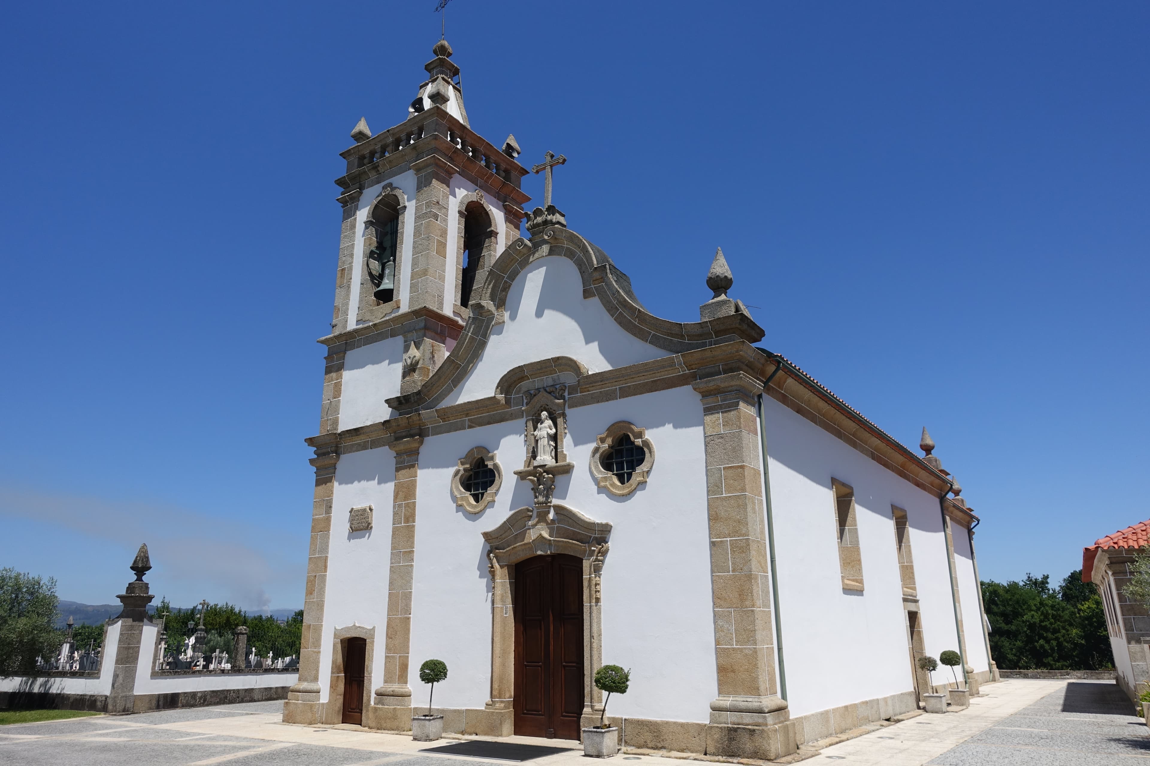 Igreja Paroquial de Cabanelas