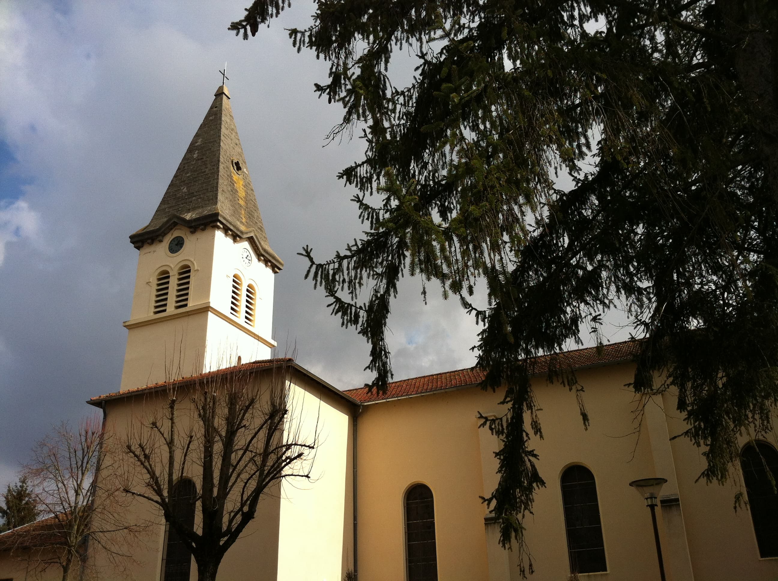 Église Saint-Nizier de Dagneux