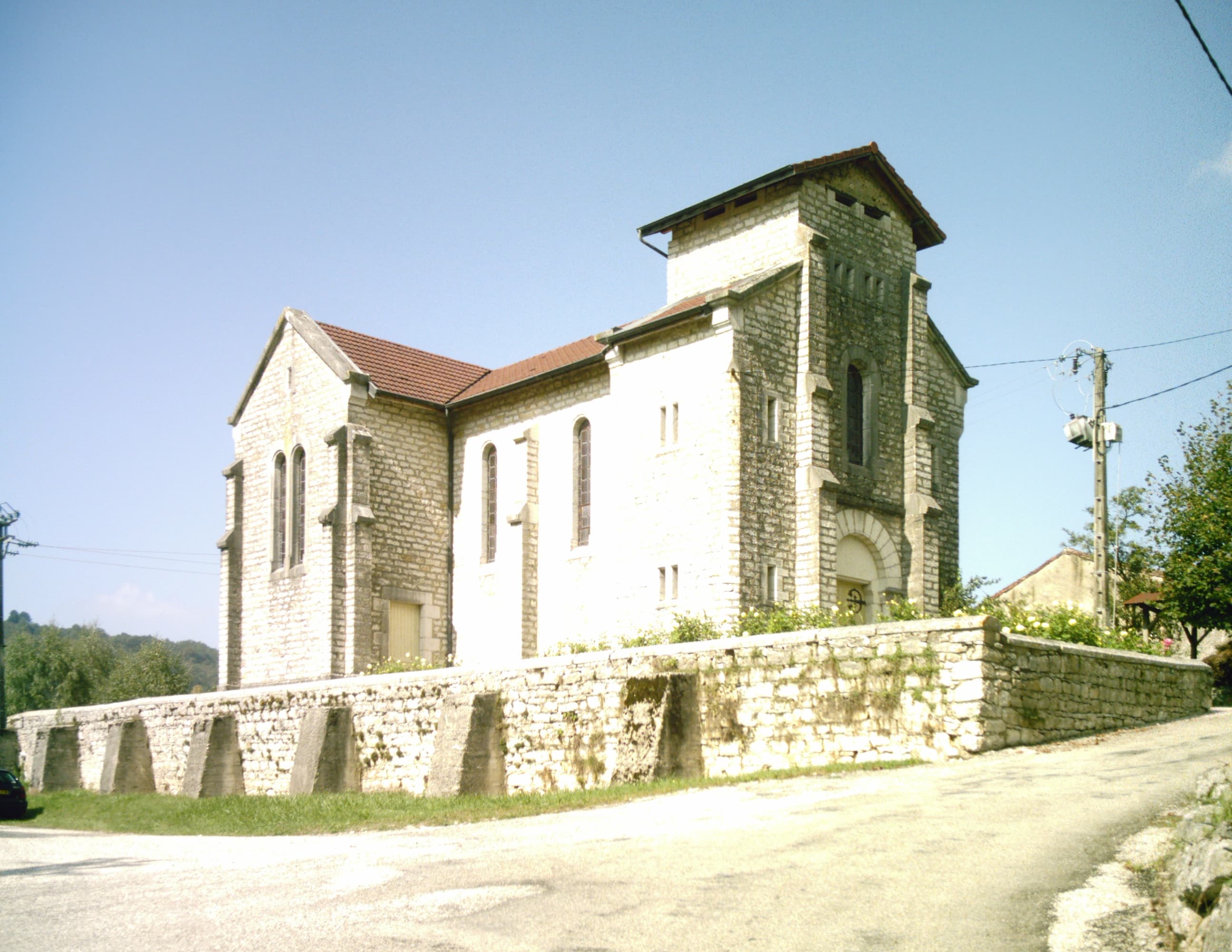 Église Saint-Maurice de Serrières-sur-Ain