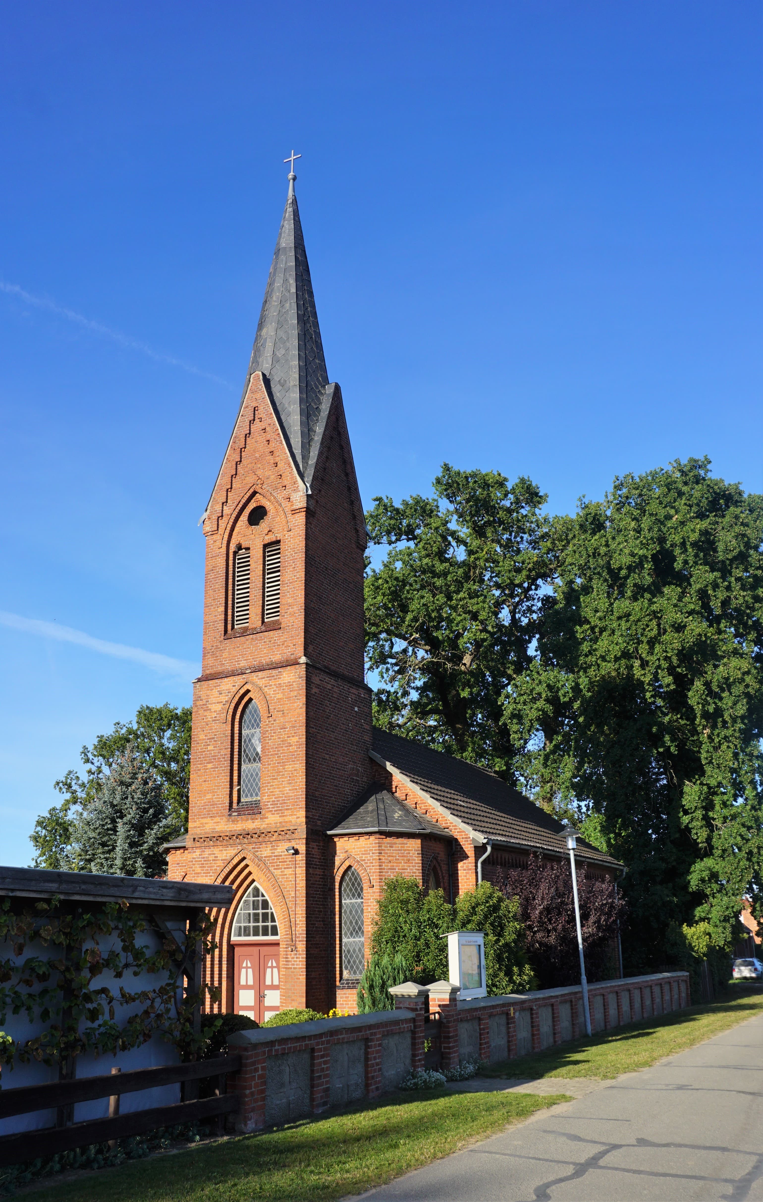 Church of St. James (Nateln)