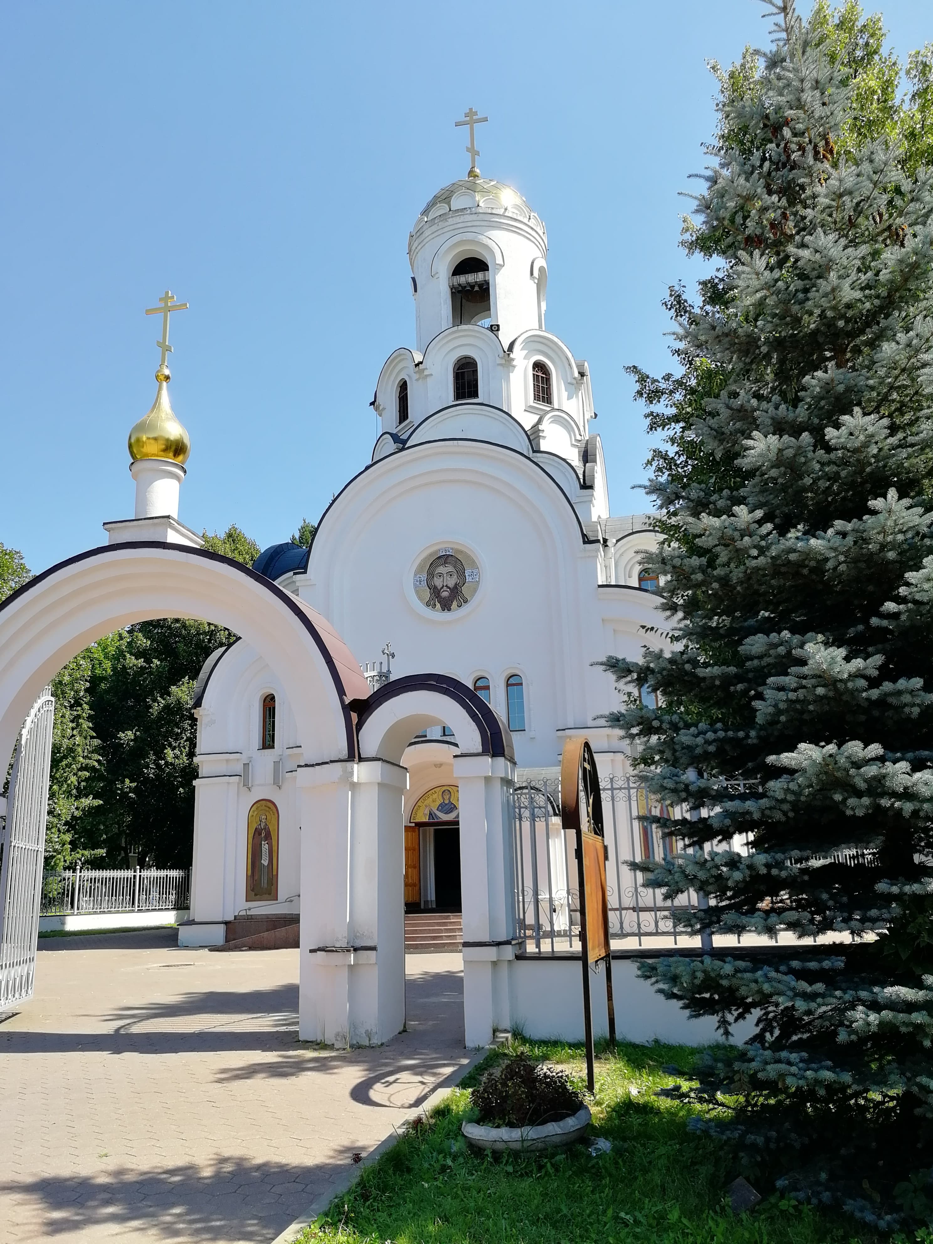 Church of the Nativity in Fryazino