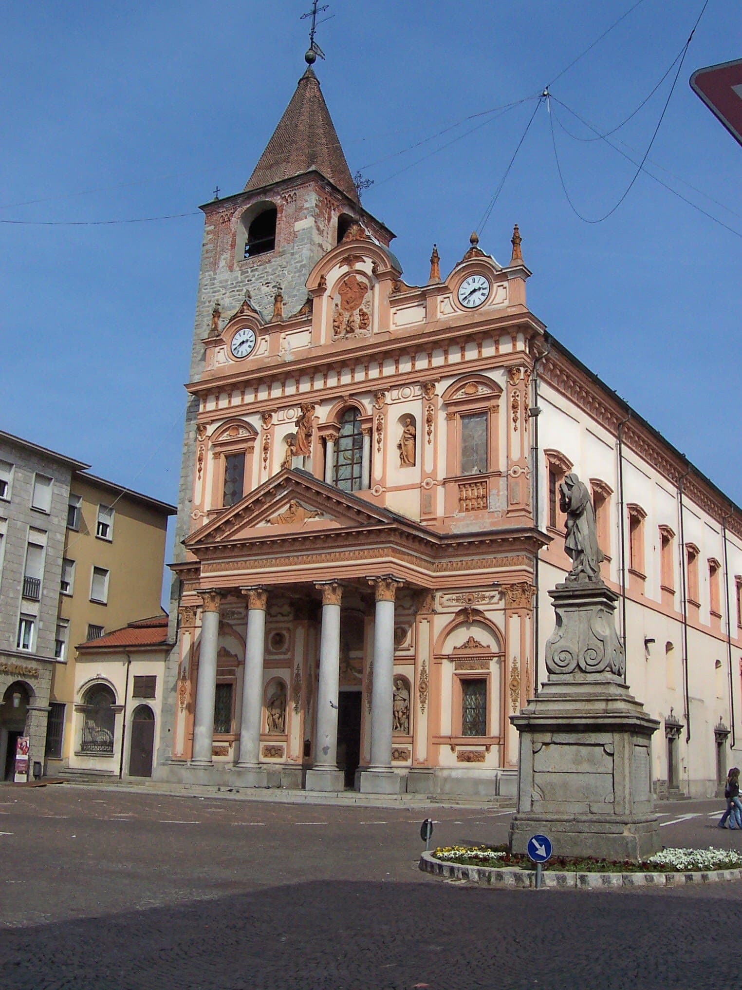 Collegiata di San Bartolomeo, Borgomanero