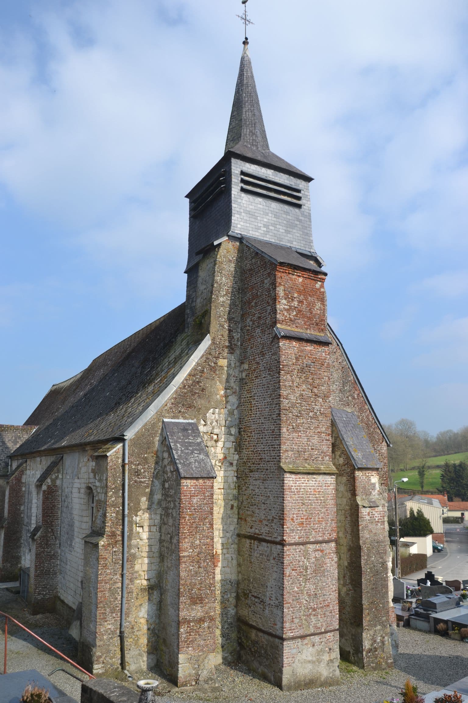 église Saint-Pierre de Créquy