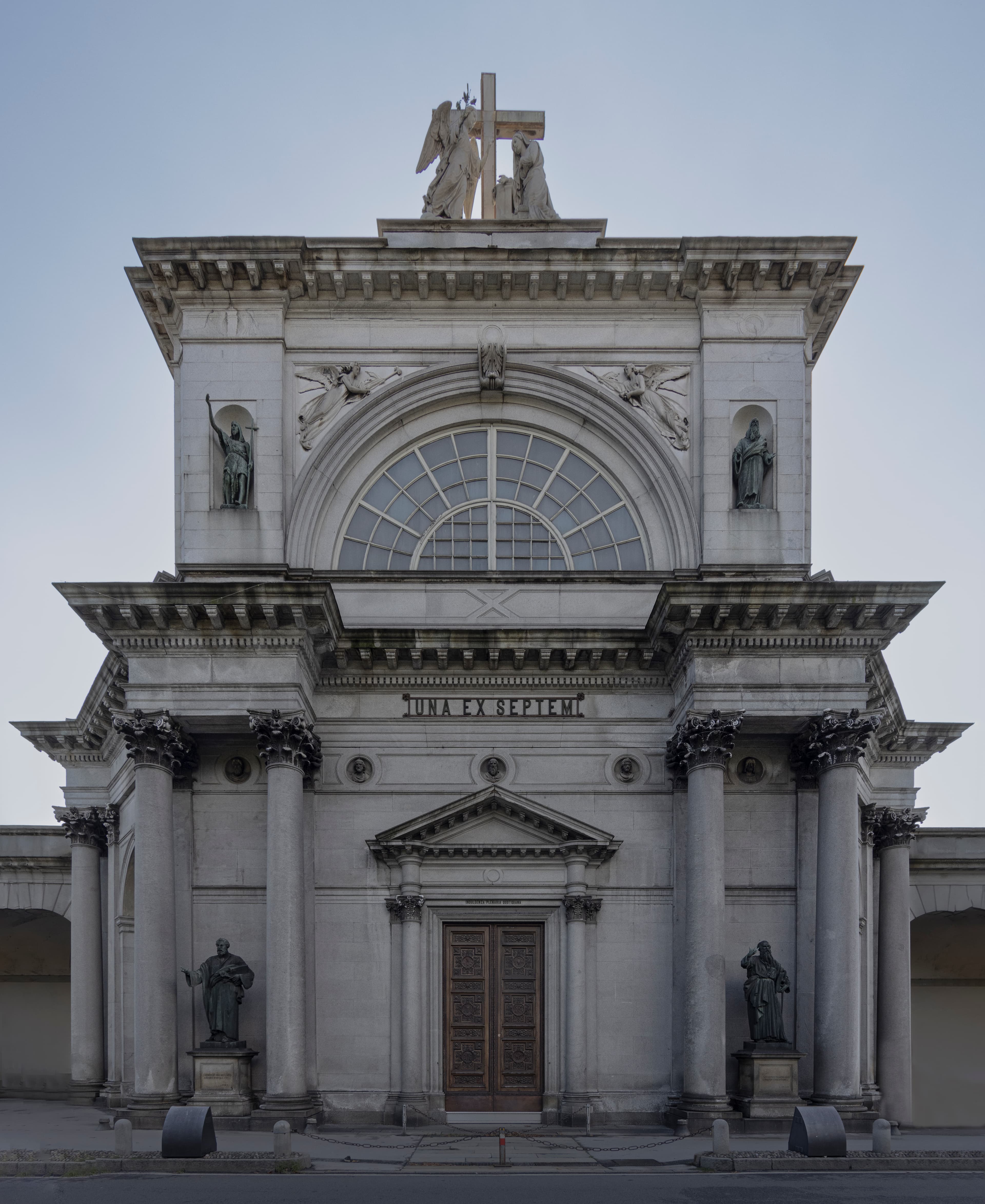 shrine Santissimo Crocifisso