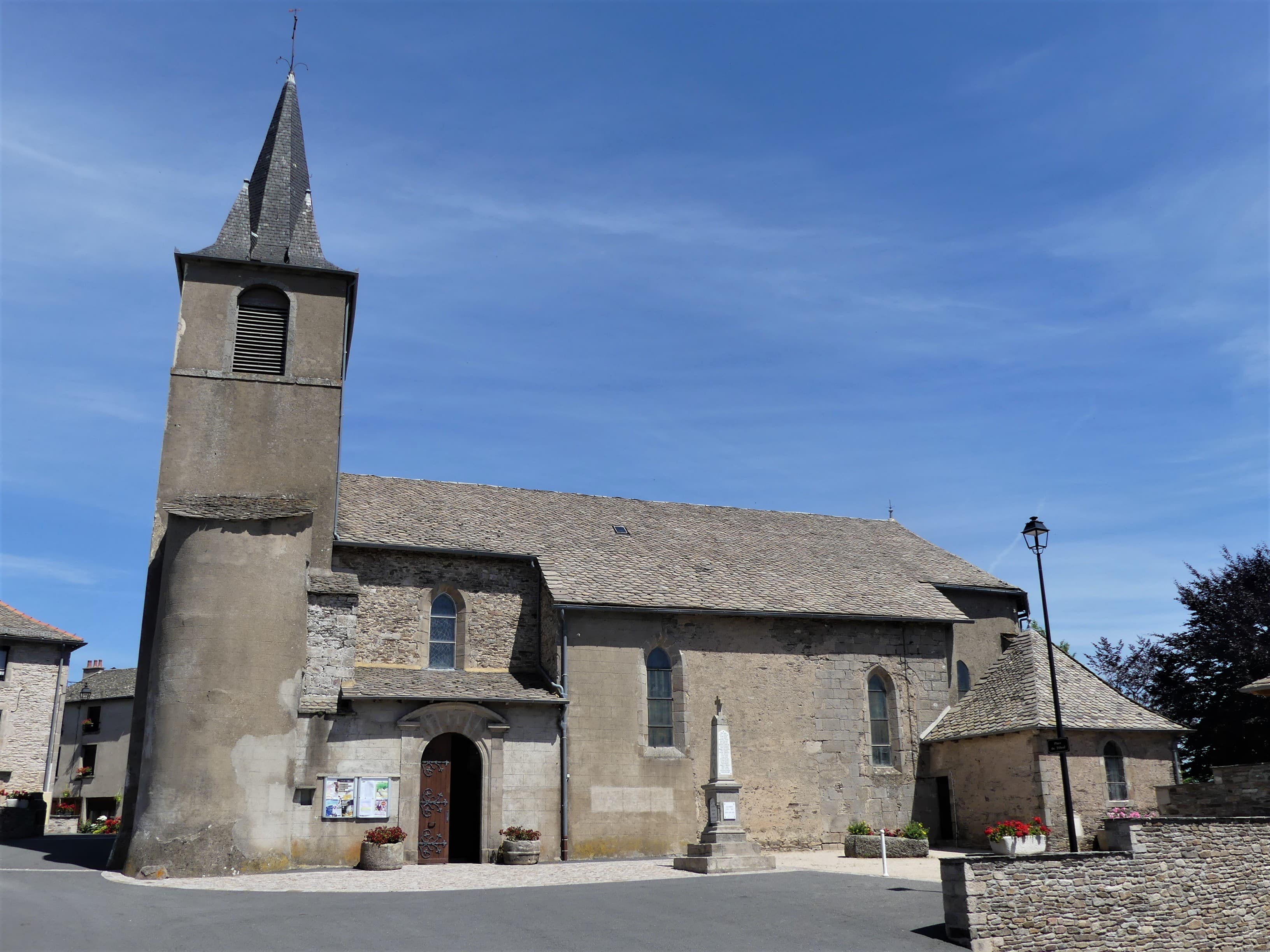 Église Saint-Pierre de Curan
