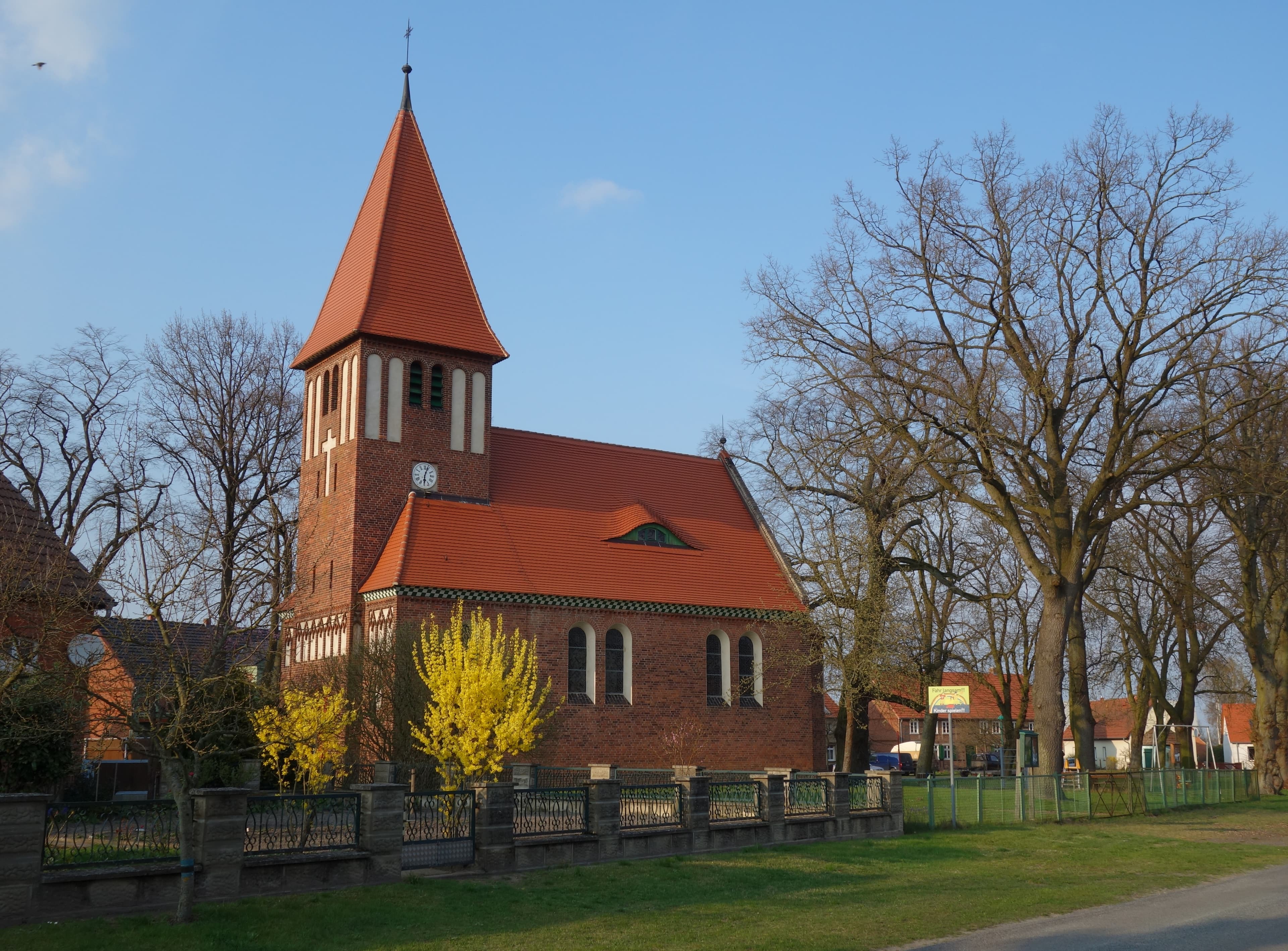 Village church Damelack