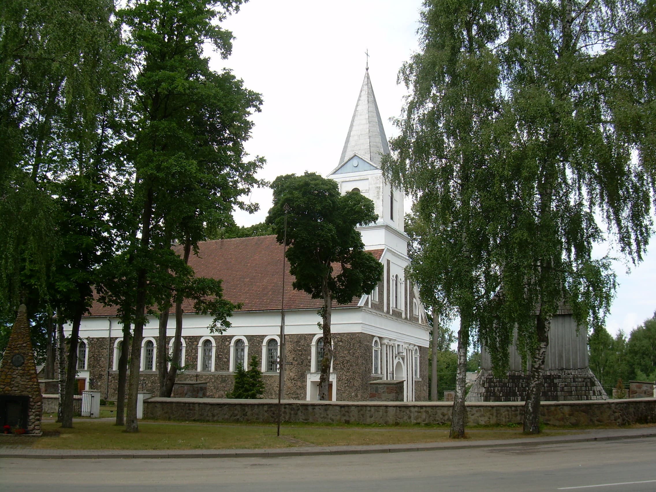 Church of St. Peter and St. Paul, Darbėnai