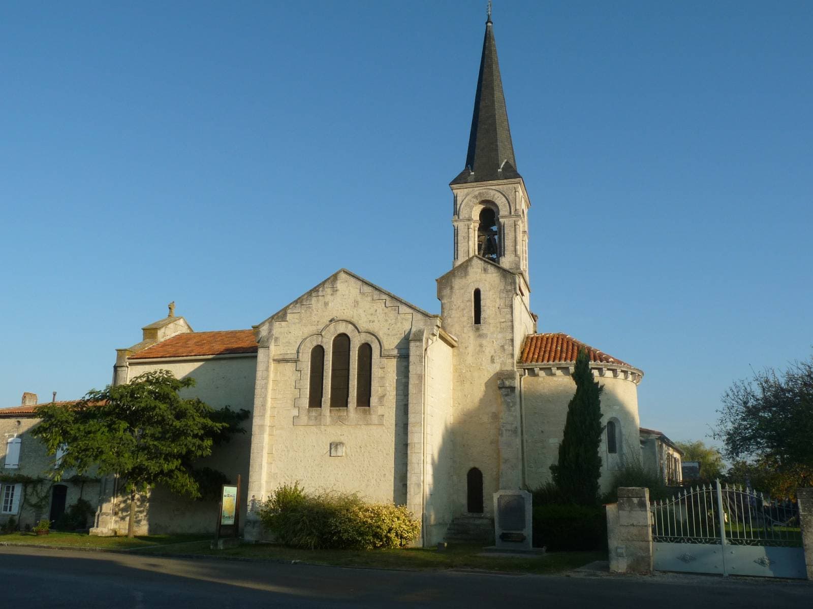église Saint-Hilaire de Deviat