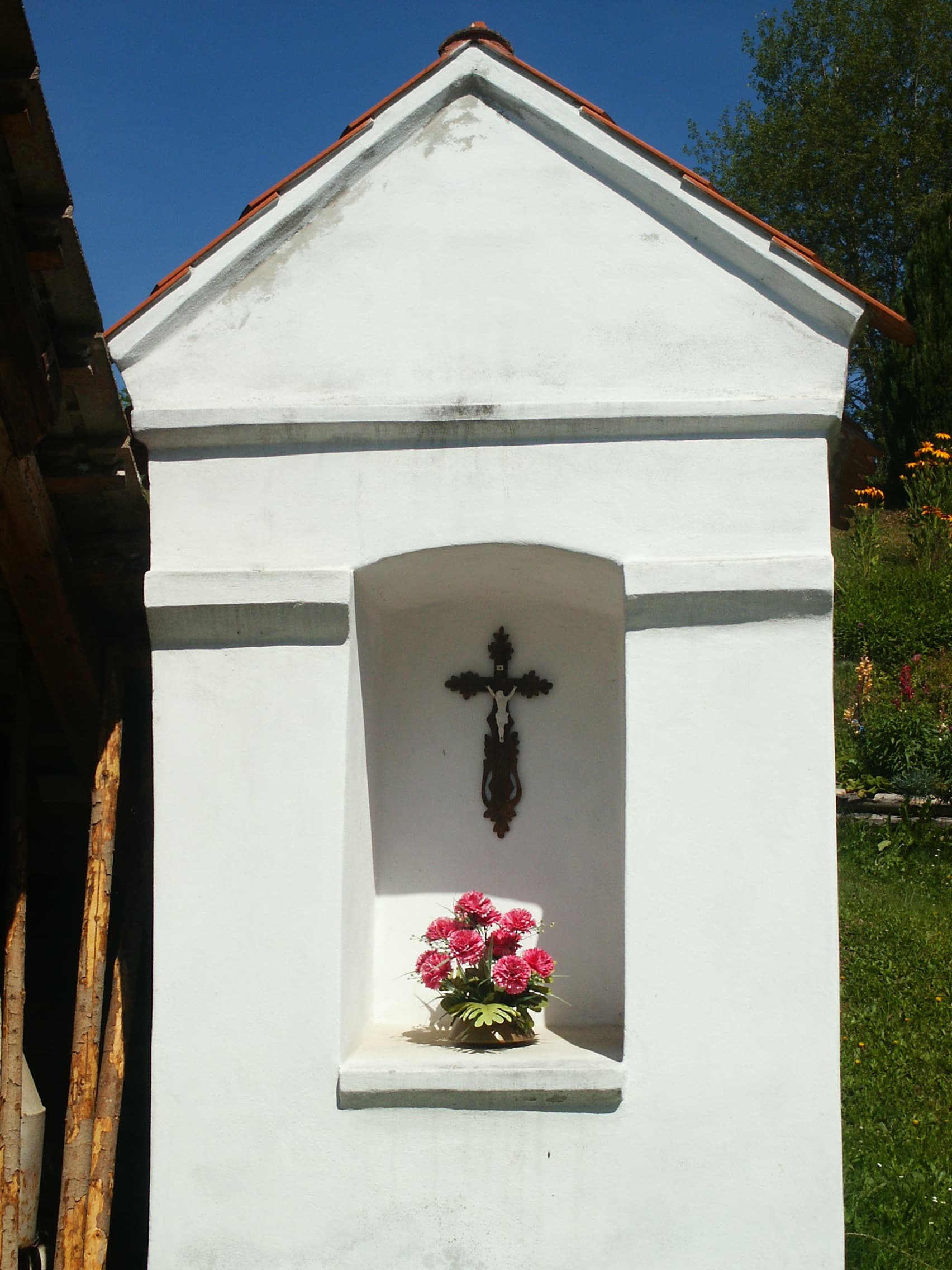 Chapel shrine in Dobrné