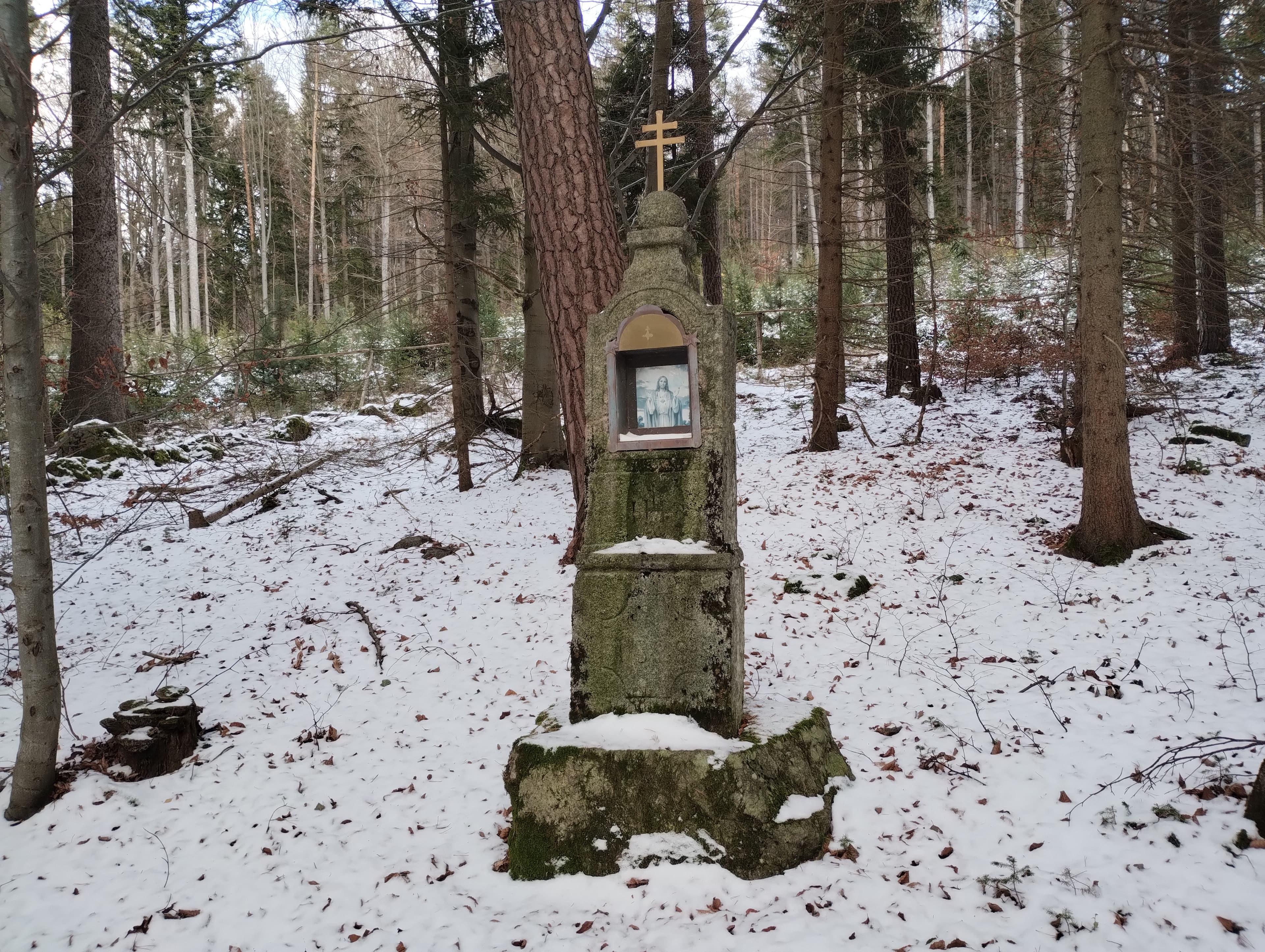 stone wayside chapel in abandoned village Ludvické Hory