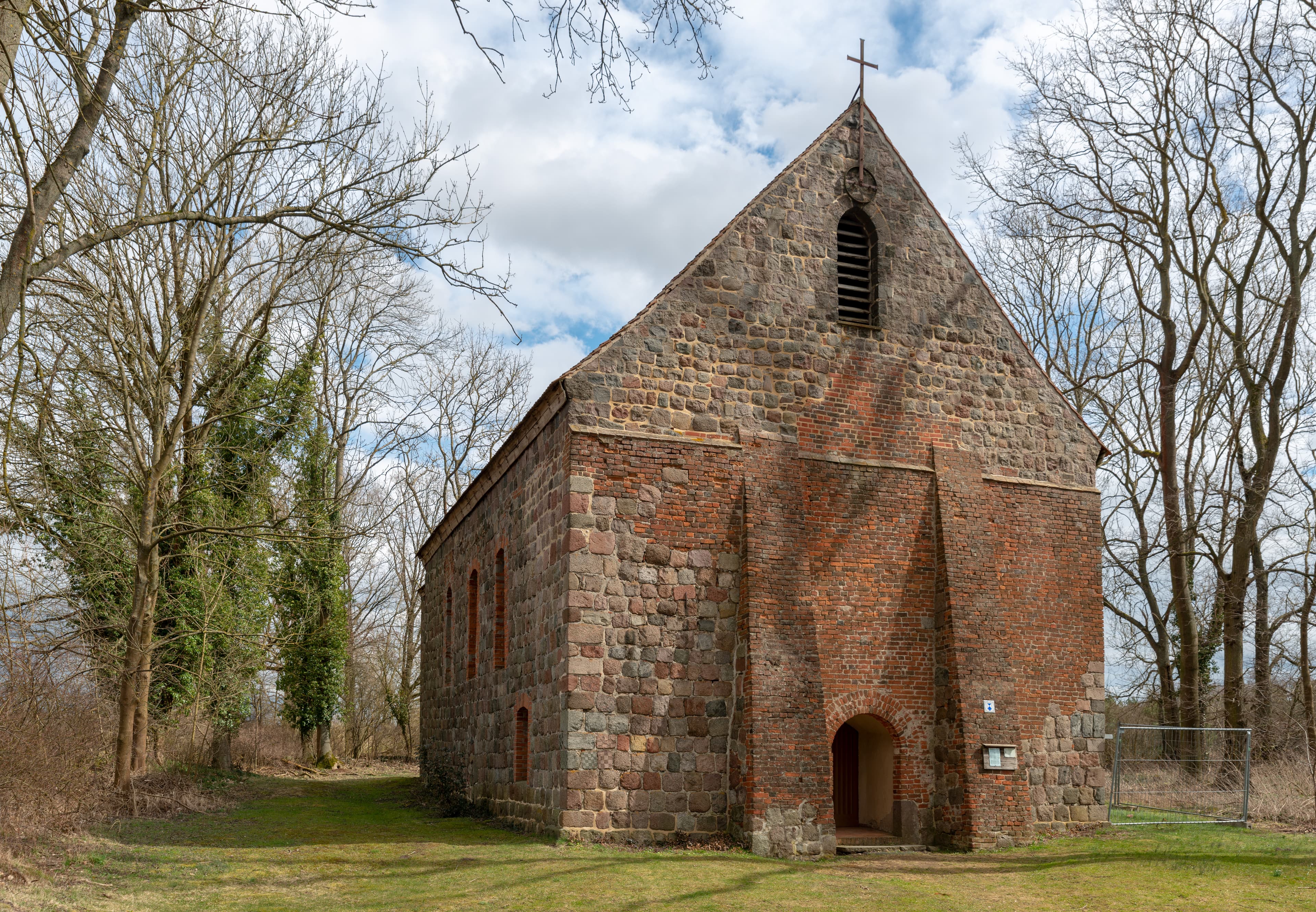 Village church Grunow (Oberbarnim)