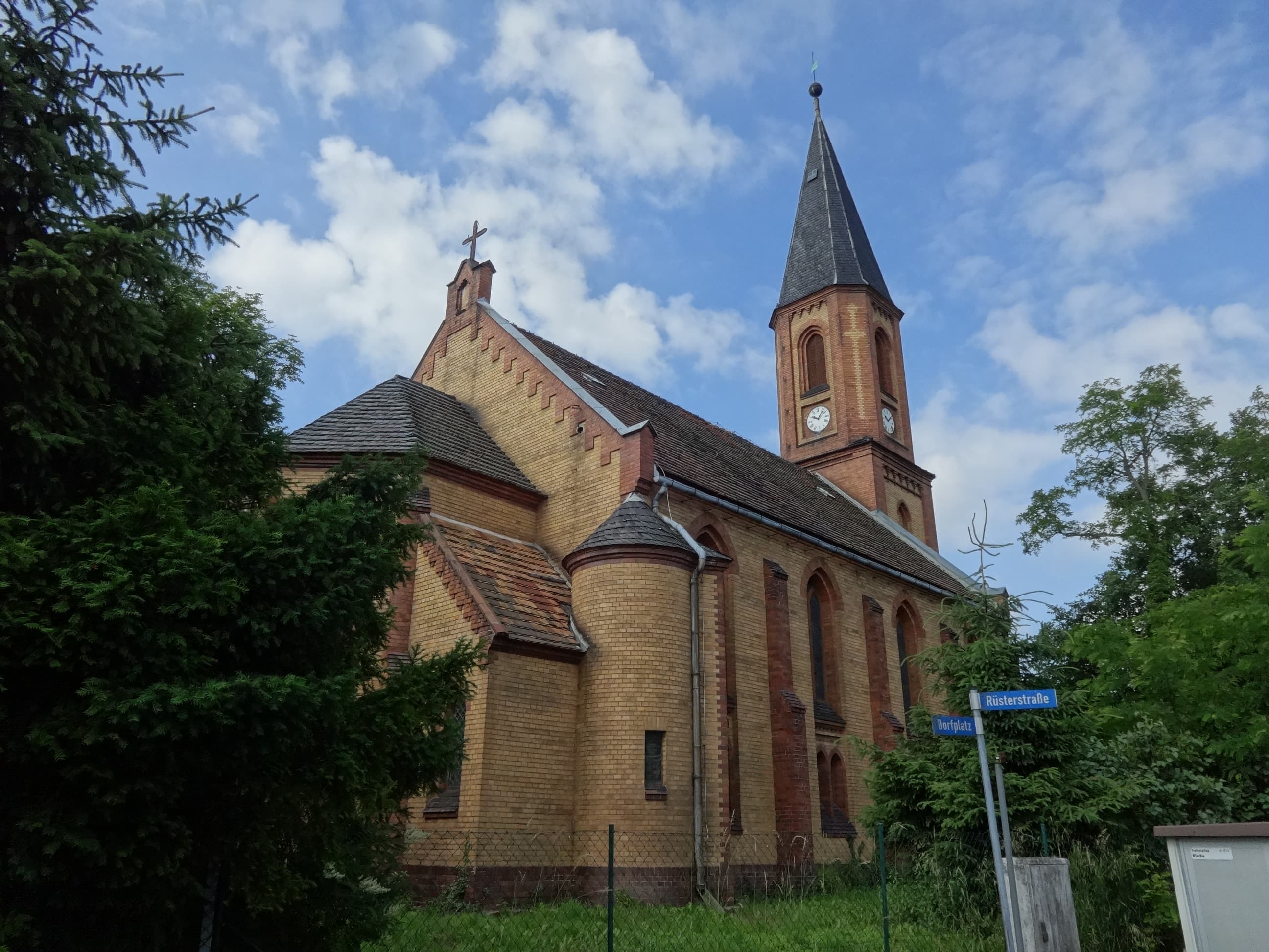 Oderin village church