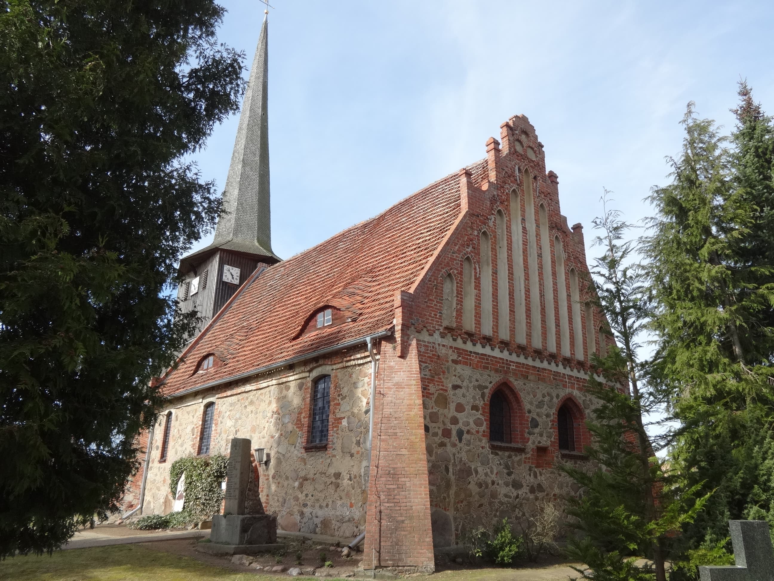 Dorfkirche Suckow